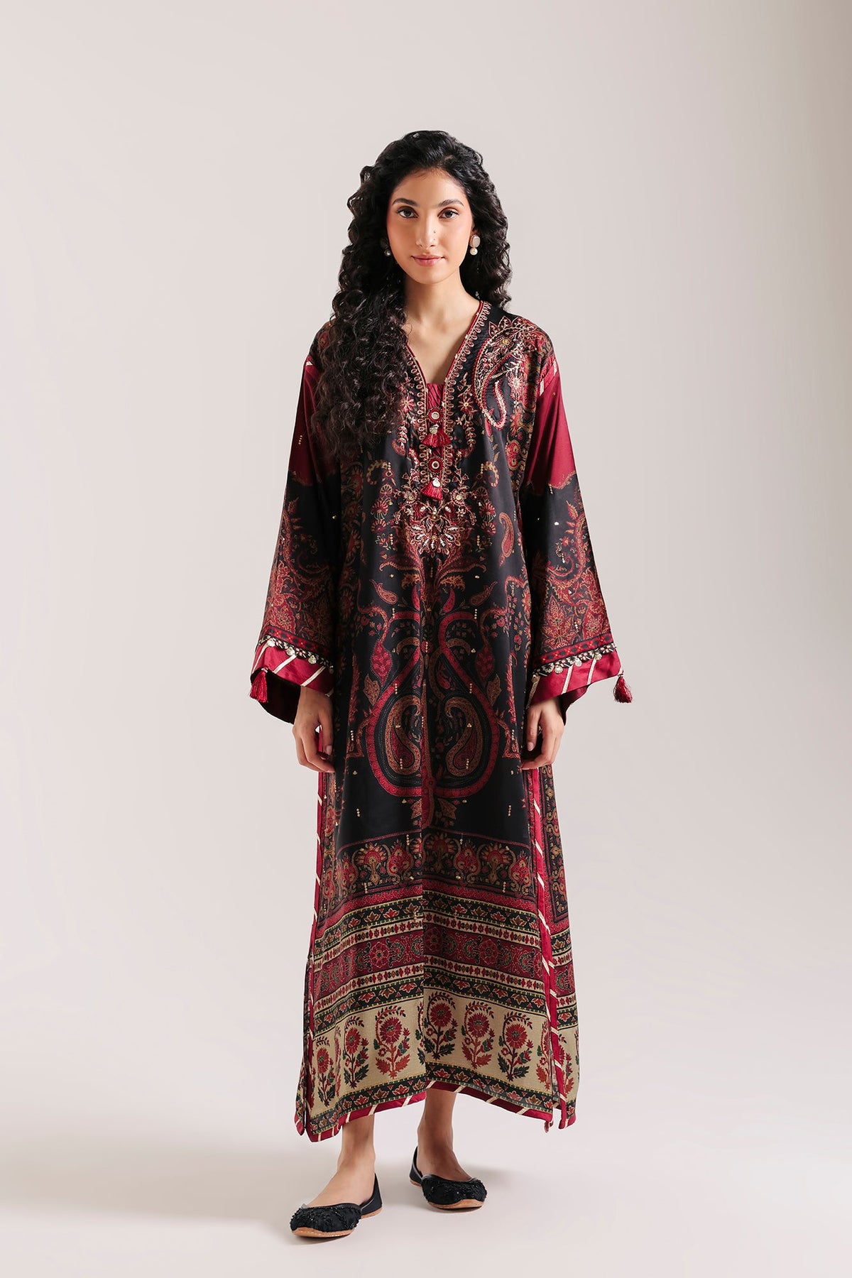 EMBROIDERED KAFTAN (E4849-103-303)