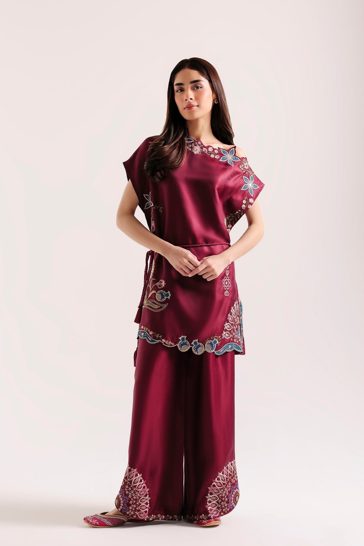 EMBROIDERED SUIT (E4856-103-402)