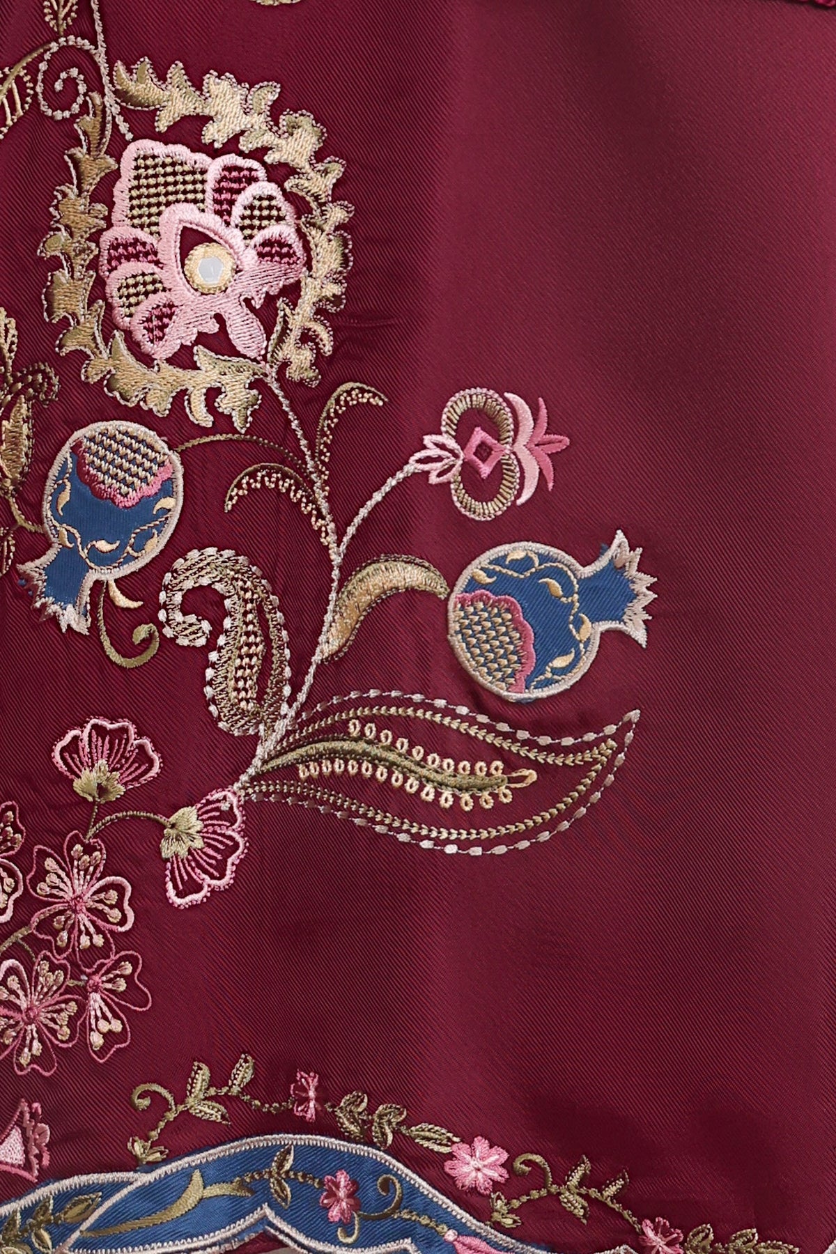 EMBROIDERED SUIT (E4856-103-402)