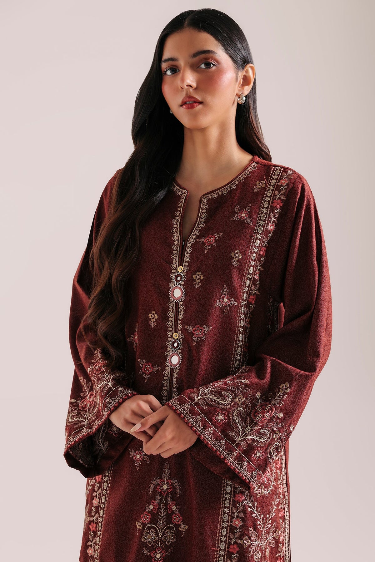 EMBROIDERED SUIT (E4883-103-317)