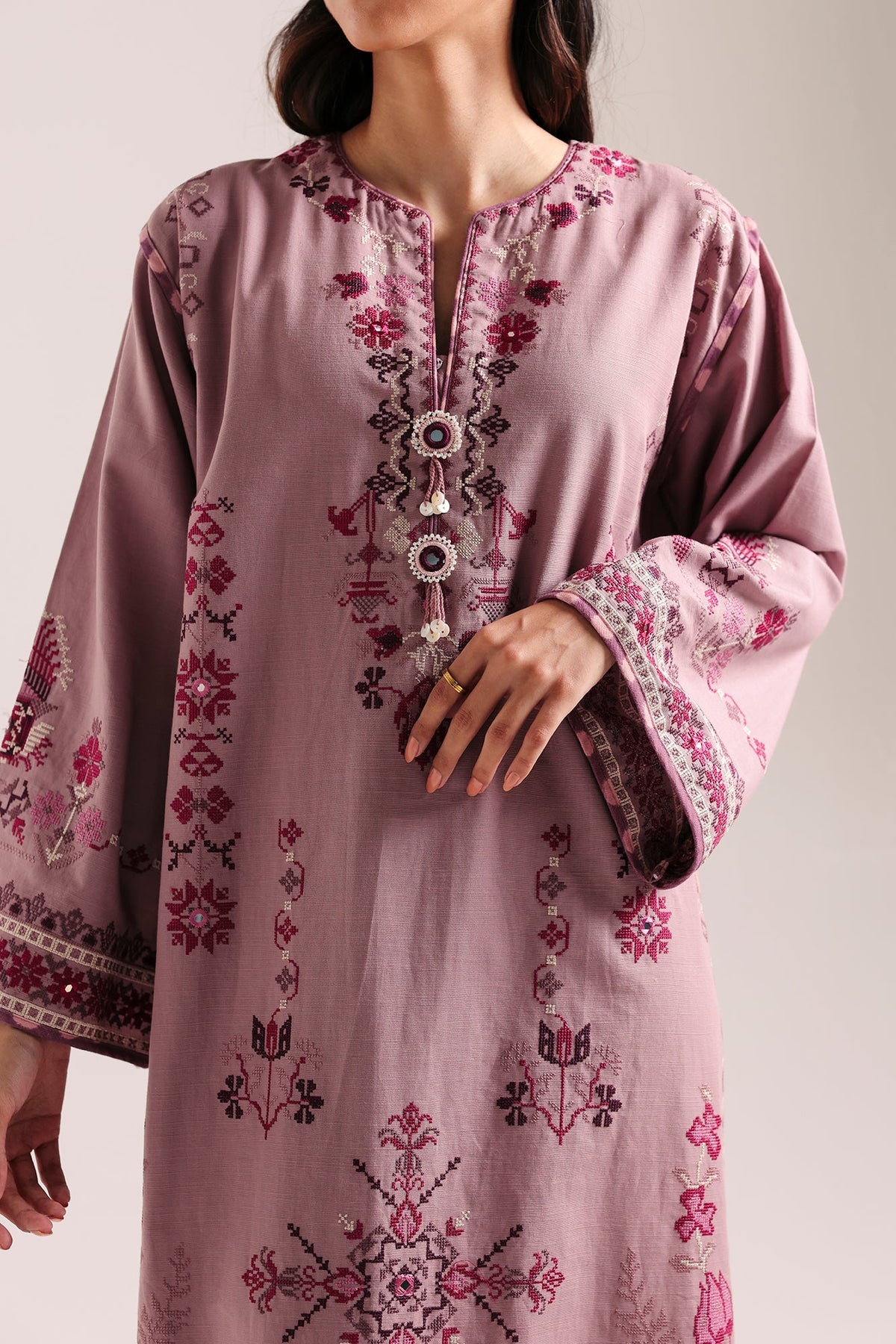 EMBROIDERED DRESS (E4897-103-530)
