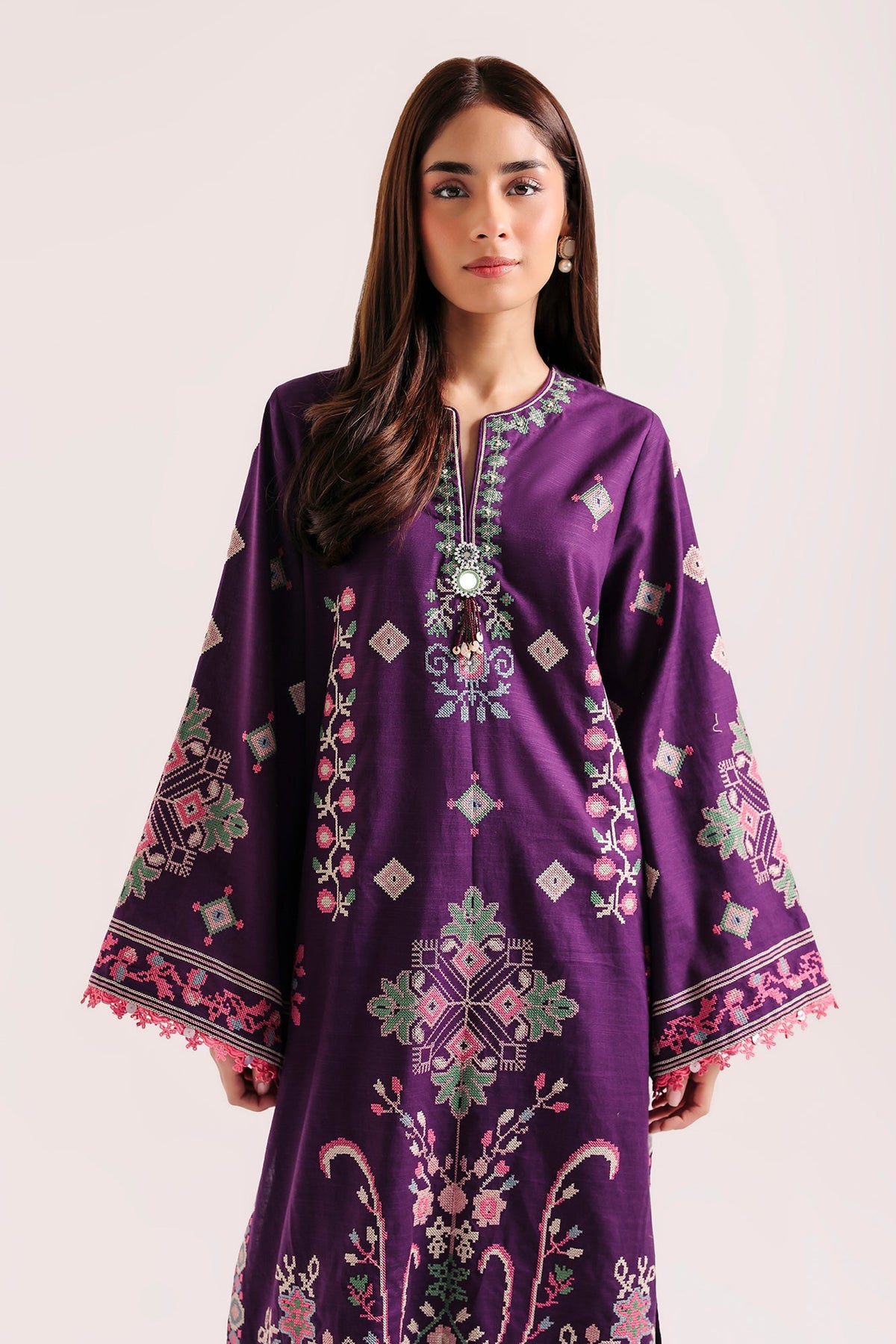 EMBROIDERED SUIT (E4942-103-516)