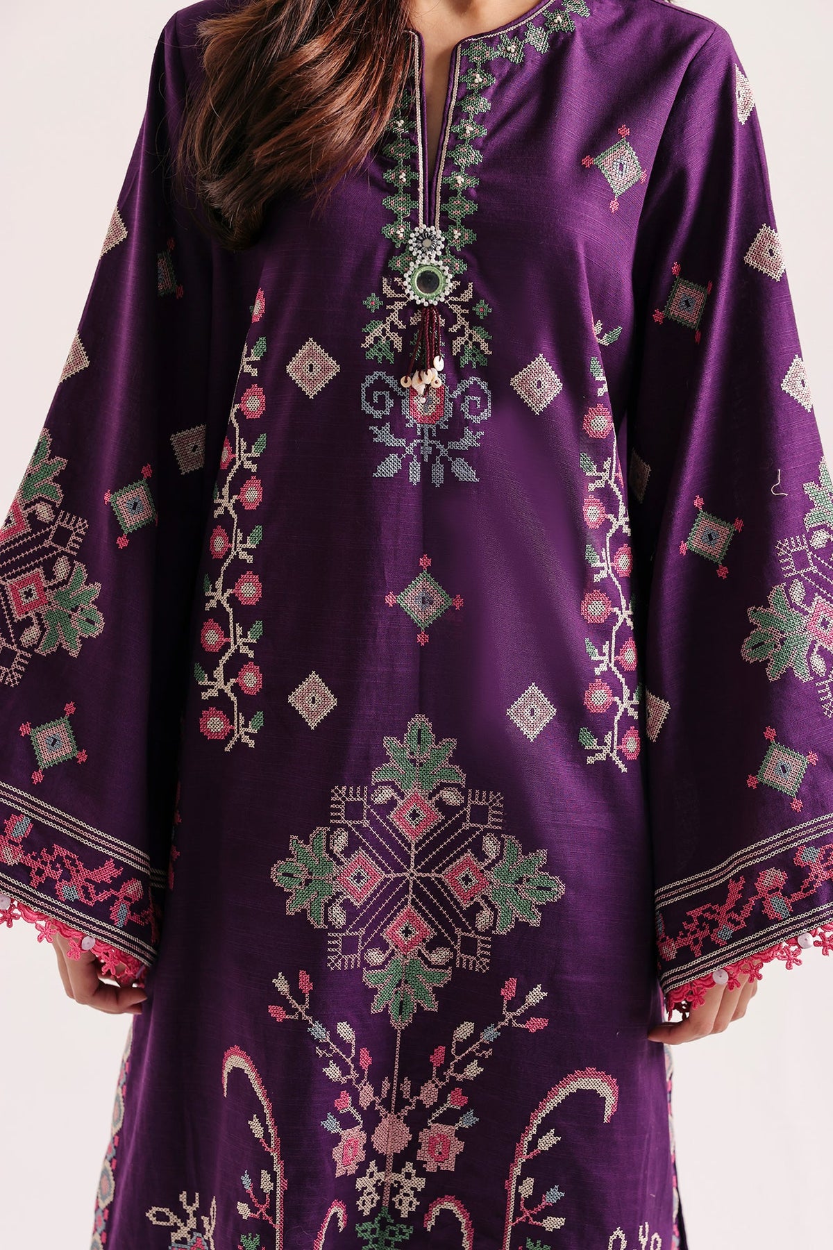 EMBROIDERED SUIT (E4942-103-516)
