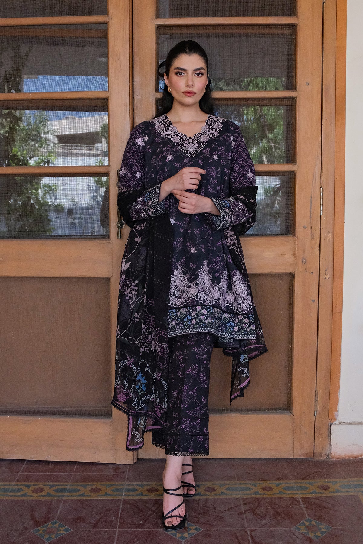 Embroidered Lawn Fabric (2Pcs)
