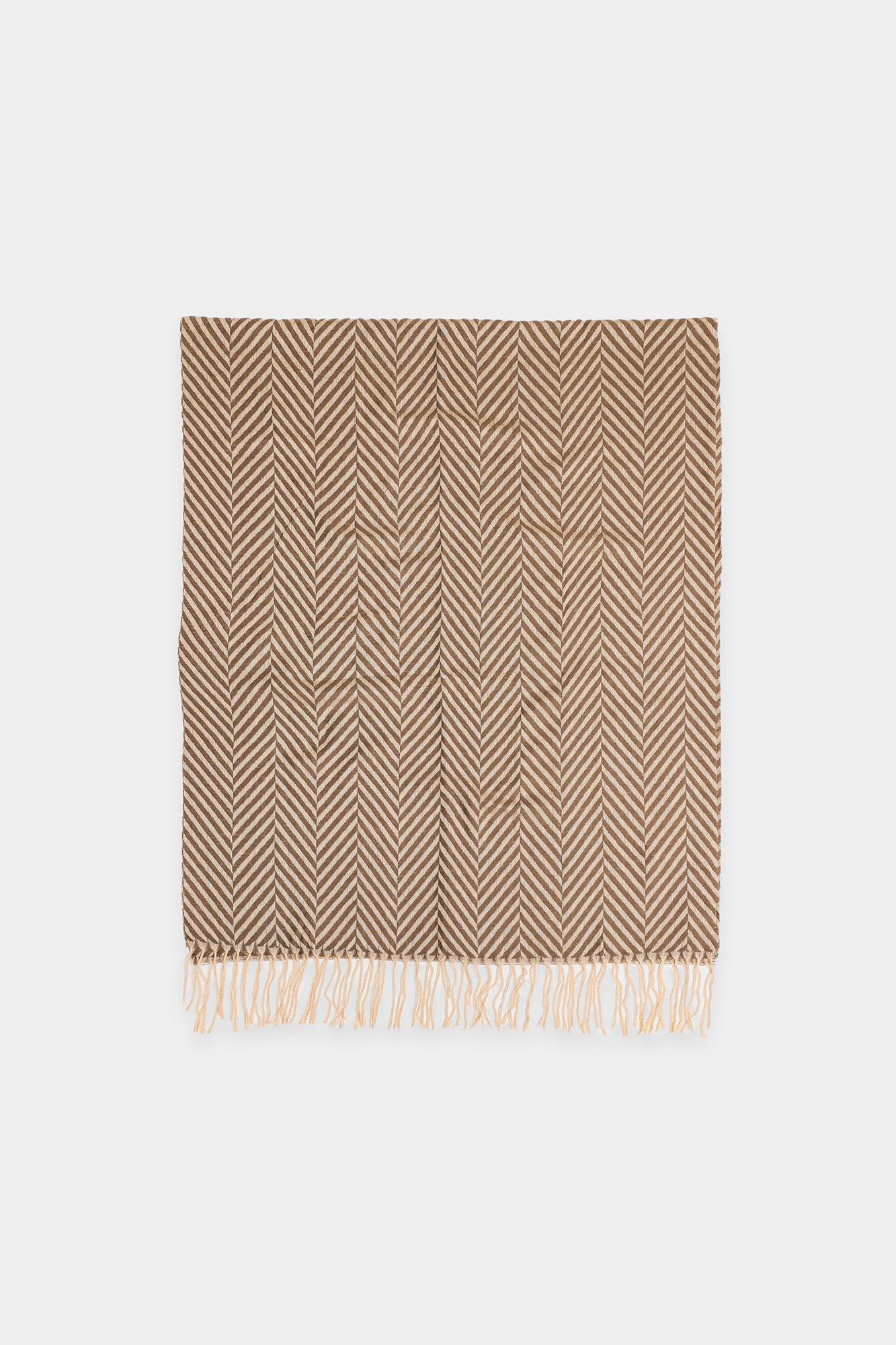SHAWL (E6906/102/113)