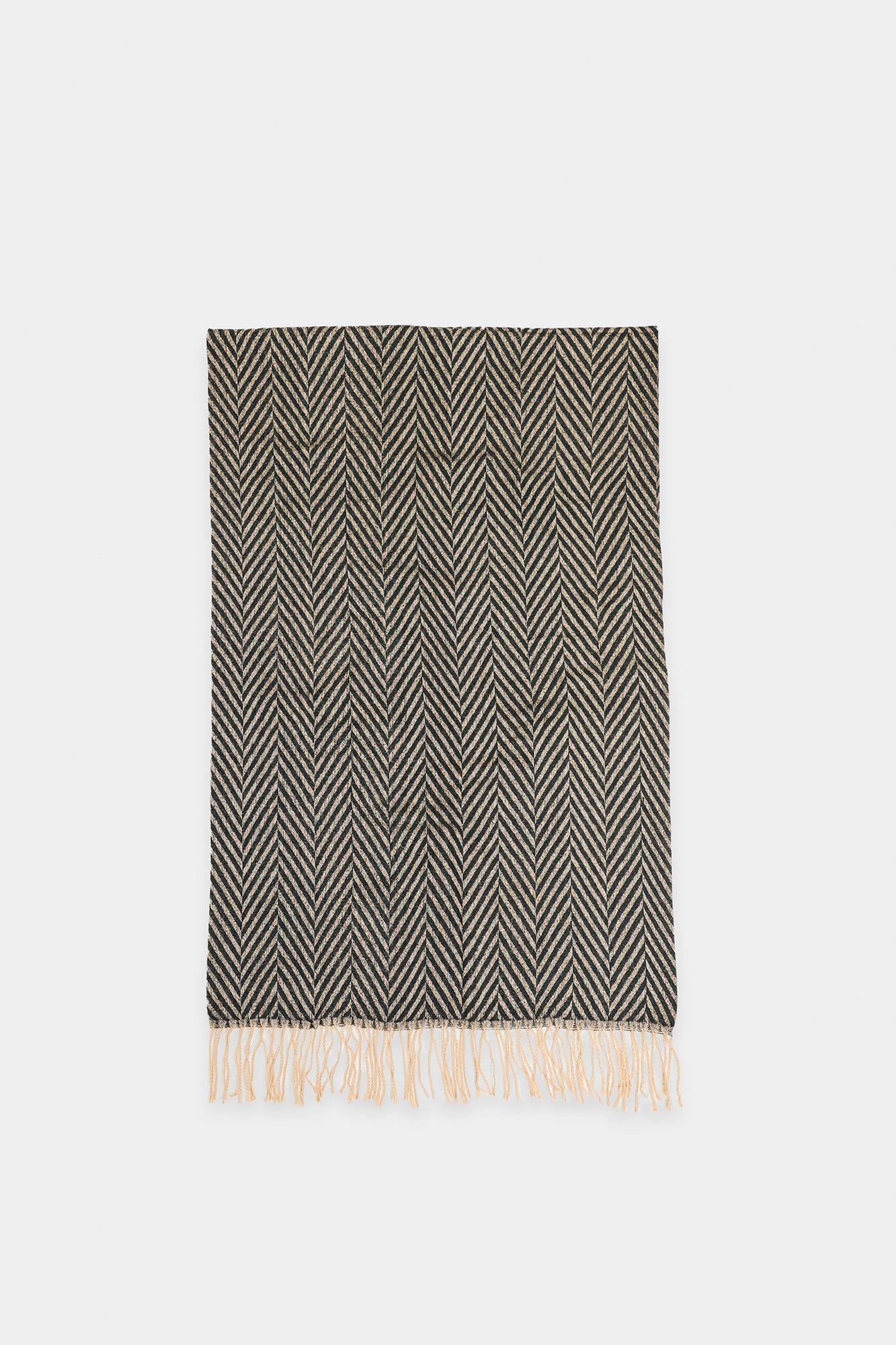 Shawl (E6906/102/901)