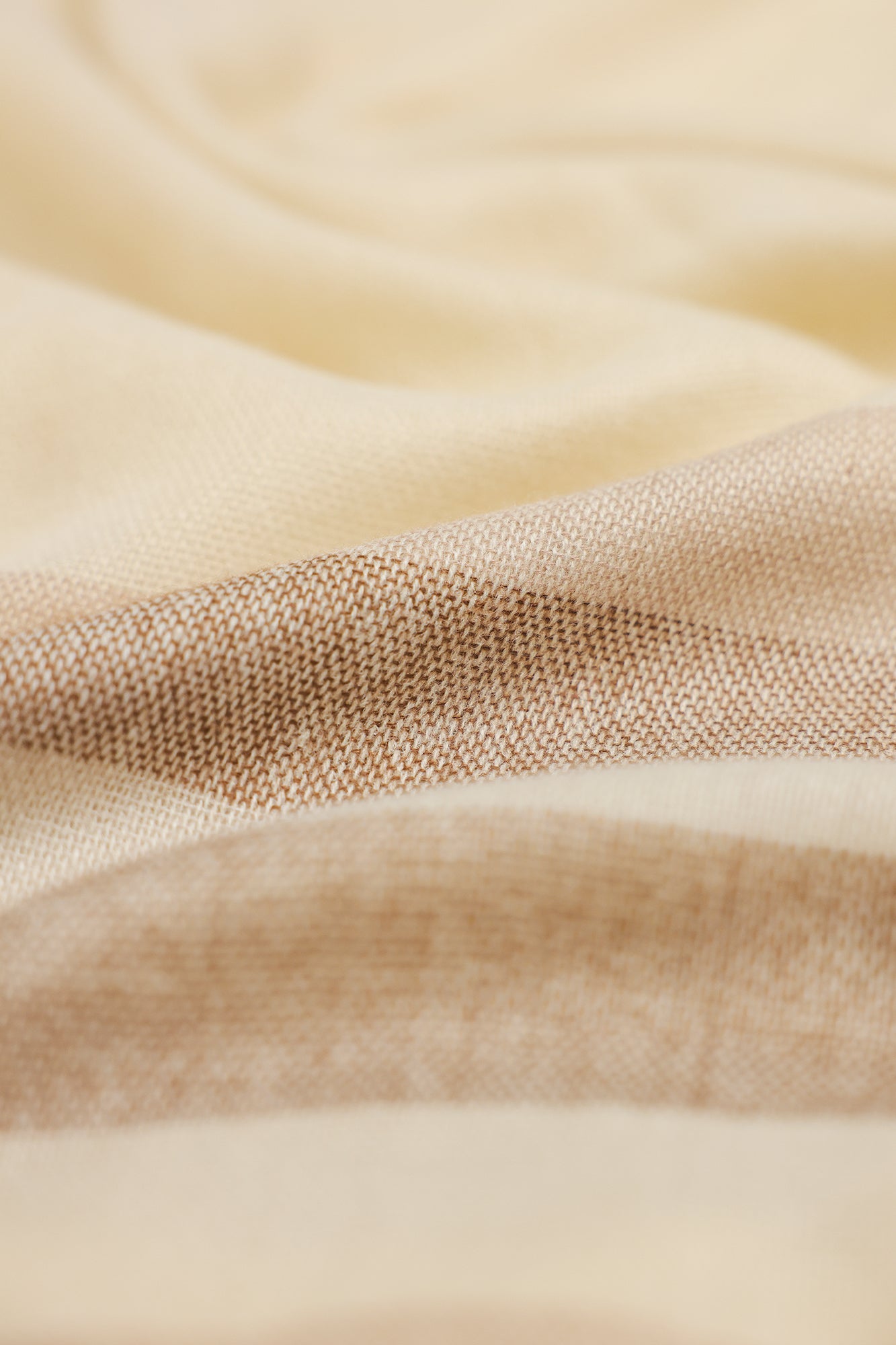 Shawl (E6909/102/007)