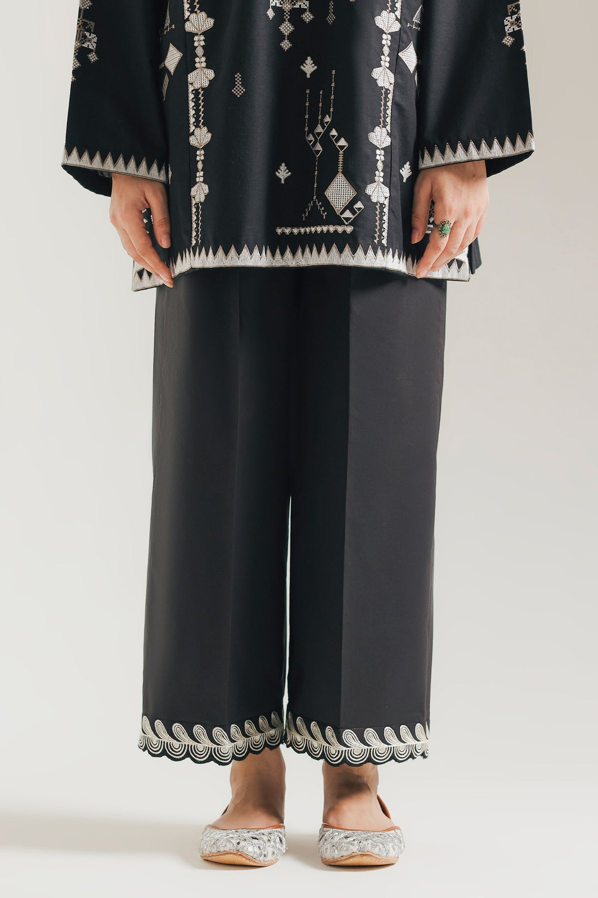 TROUSER (E7052/102/902)