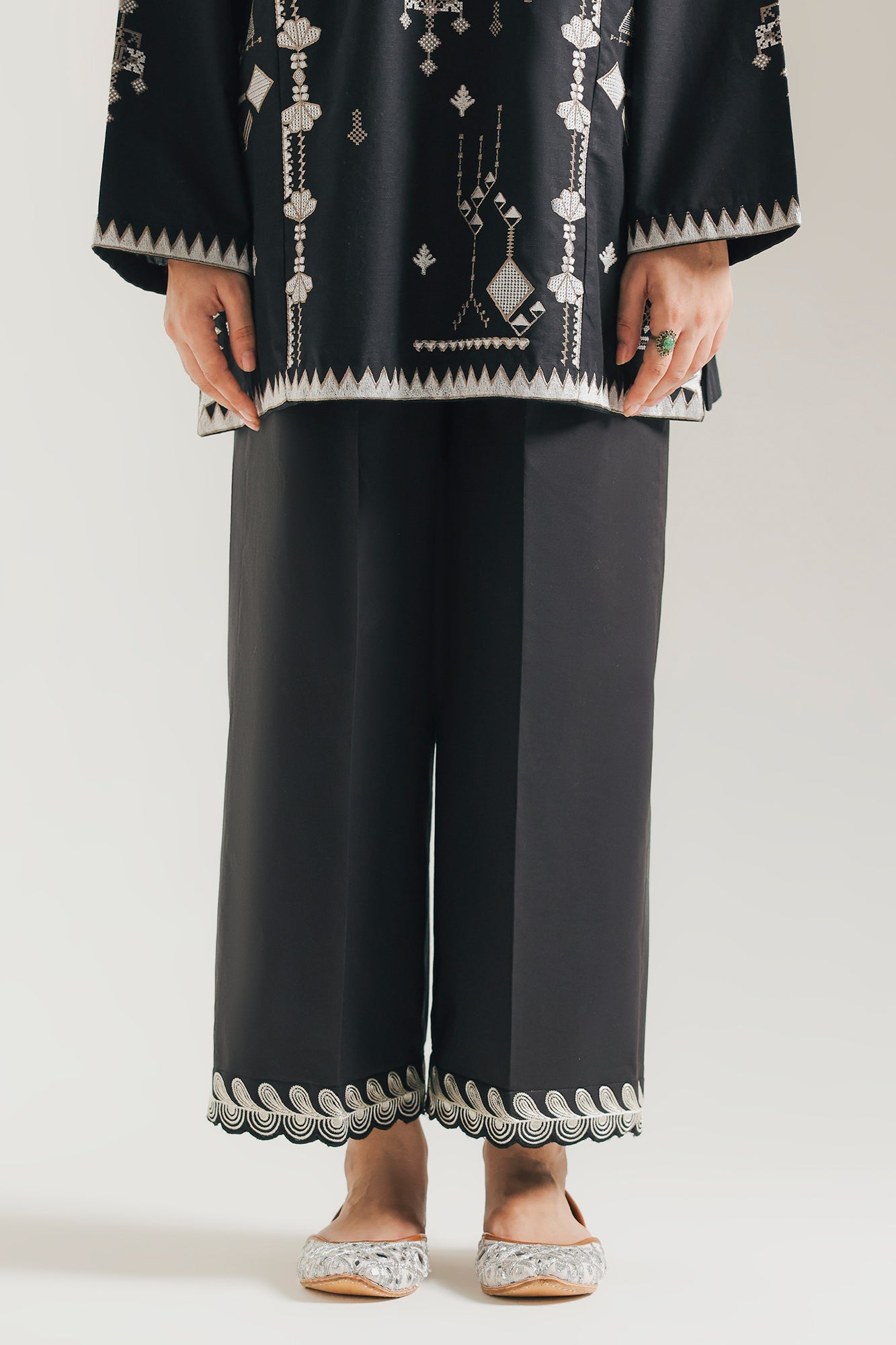 Trouser (E7052/102/902)