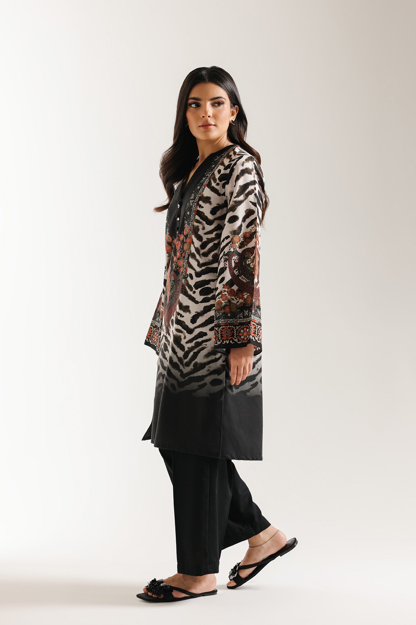 PRINTED SUIT (E7109/102/001)