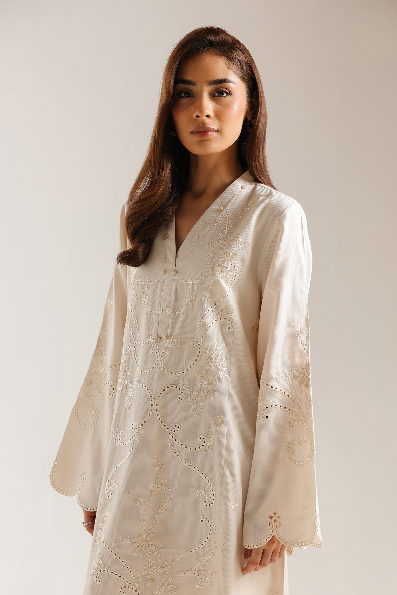 EMBROIDERED DRESS (E7515/102/005)