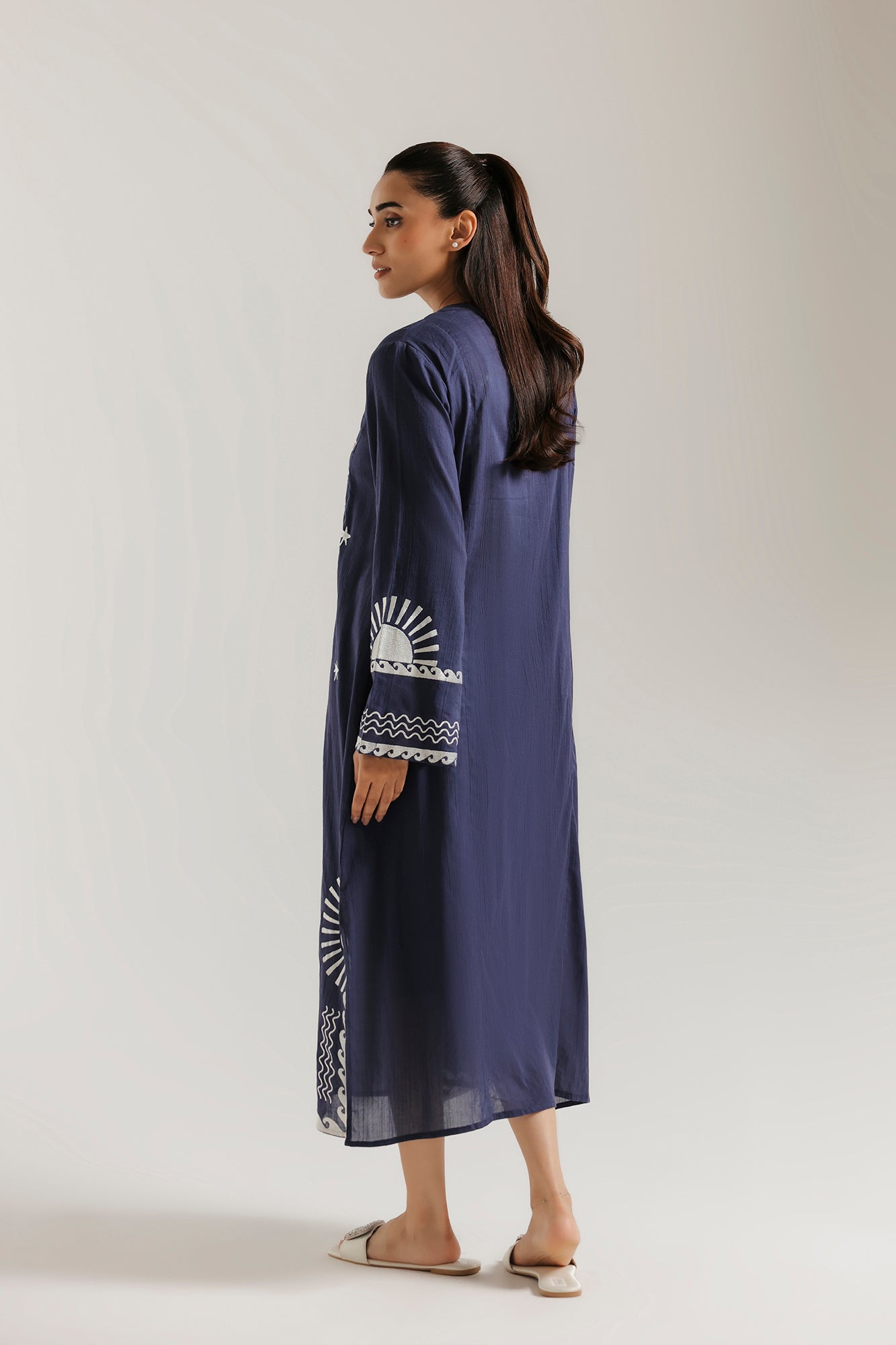 EMBROIDERED SHIRT (E7537/102/620)