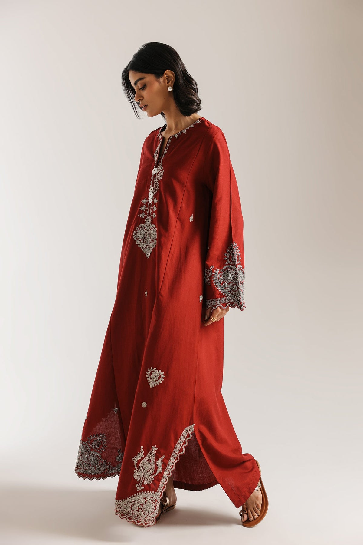 EMBROIDERED KAFTAN (E7541/102/403)