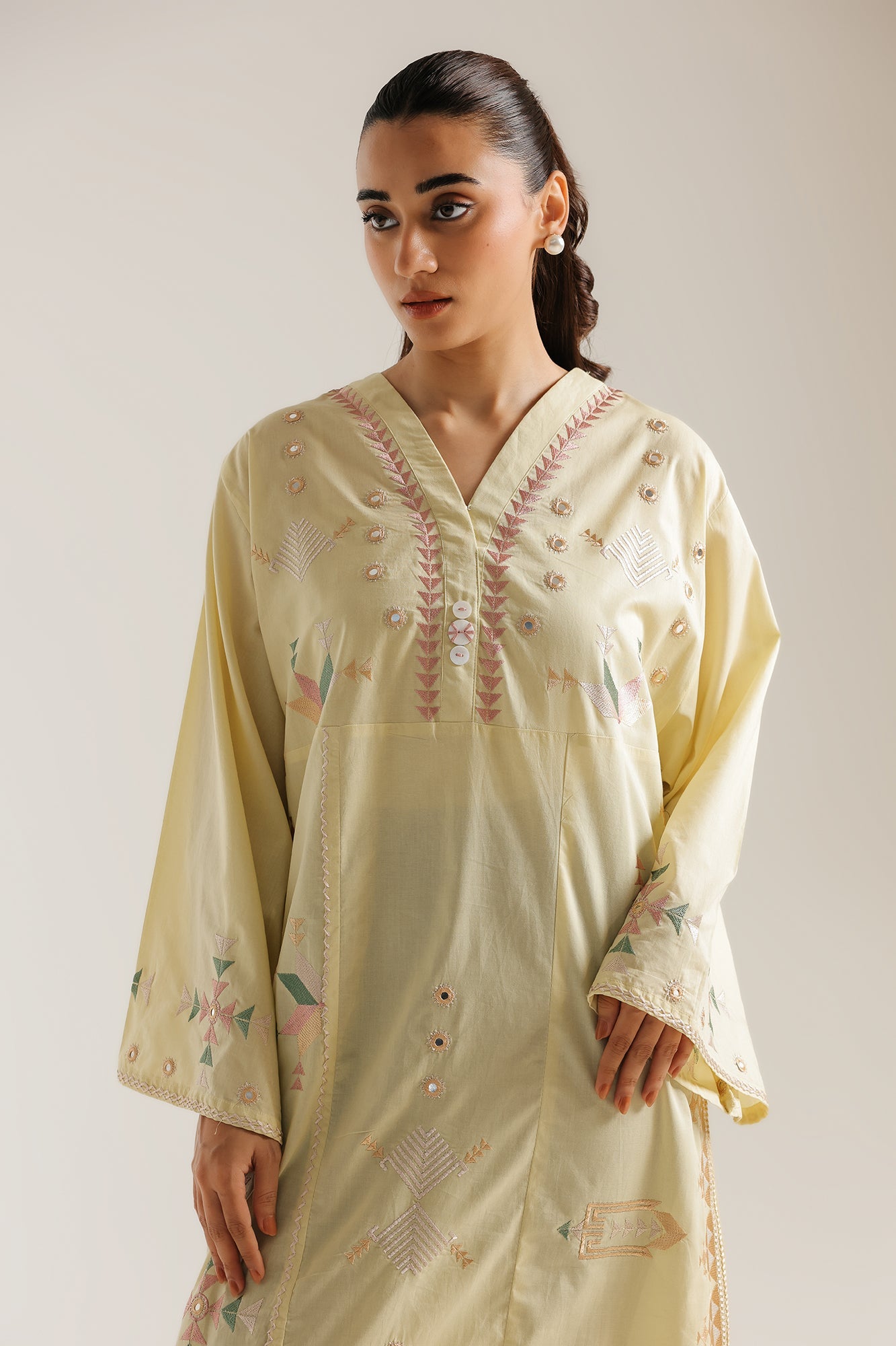 EMBROIDERED DRESS (E7569/102/110)