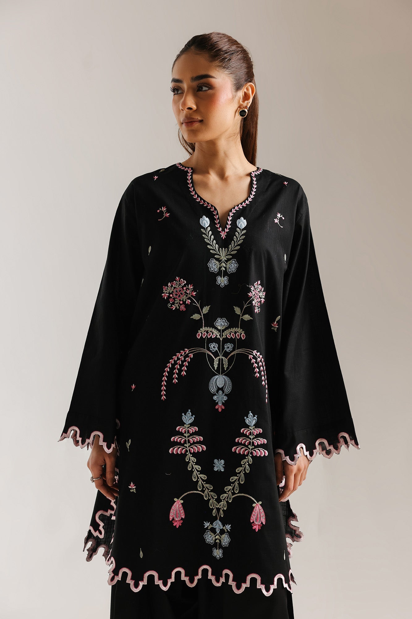 https://cdn.shopify.com/s/files/1/2290/7917/files/E7581-102-902_4.jpg?v=1768389954