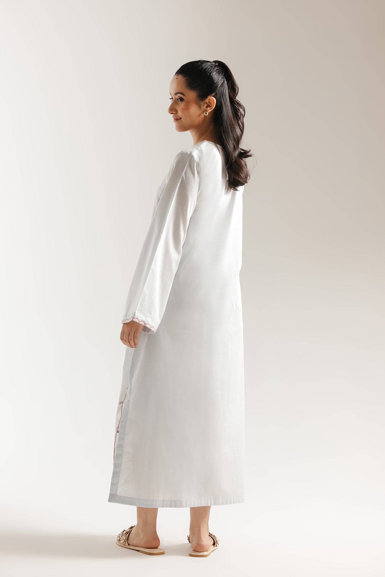 EMBROIDERED SHIRT (E7592/102/914)