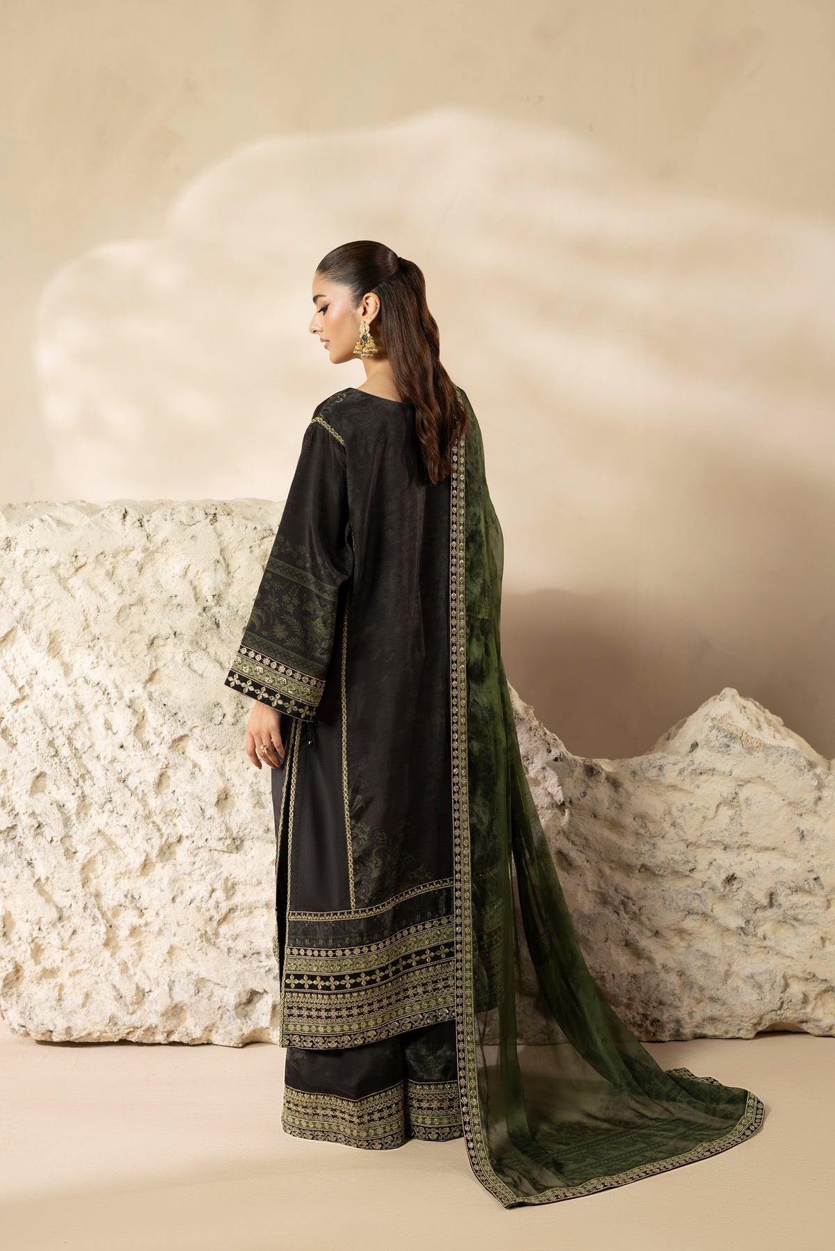 Aneelas Semi Formal Raw Silk Print Emb 3pc Emb Chiffon Duppata [FC-32] [Dispatch Time 2 Months]