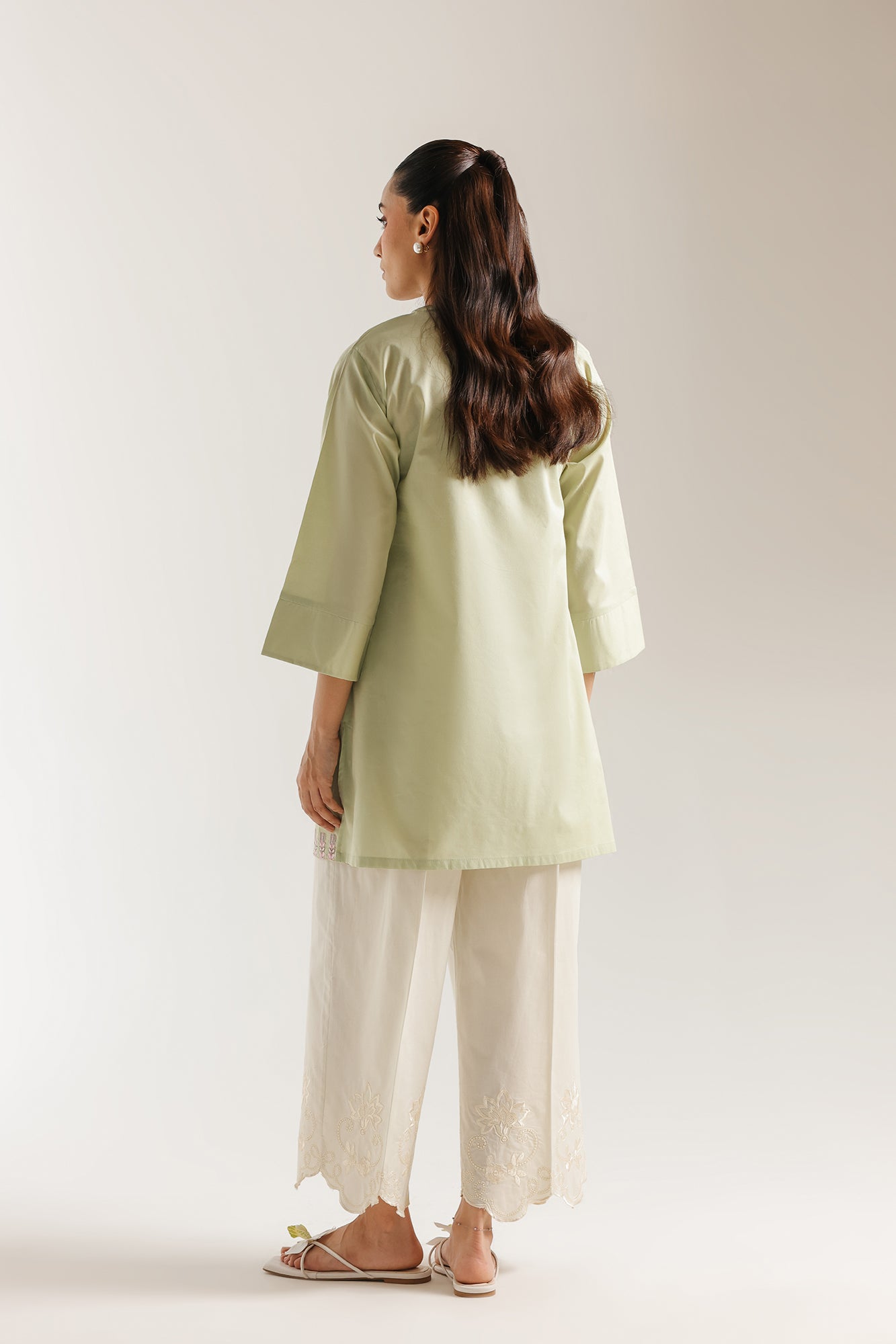 https://cdn.shopify.com/s/files/1/2290/7917/files/E7609-102-127_3.jpg?v=1773739008
