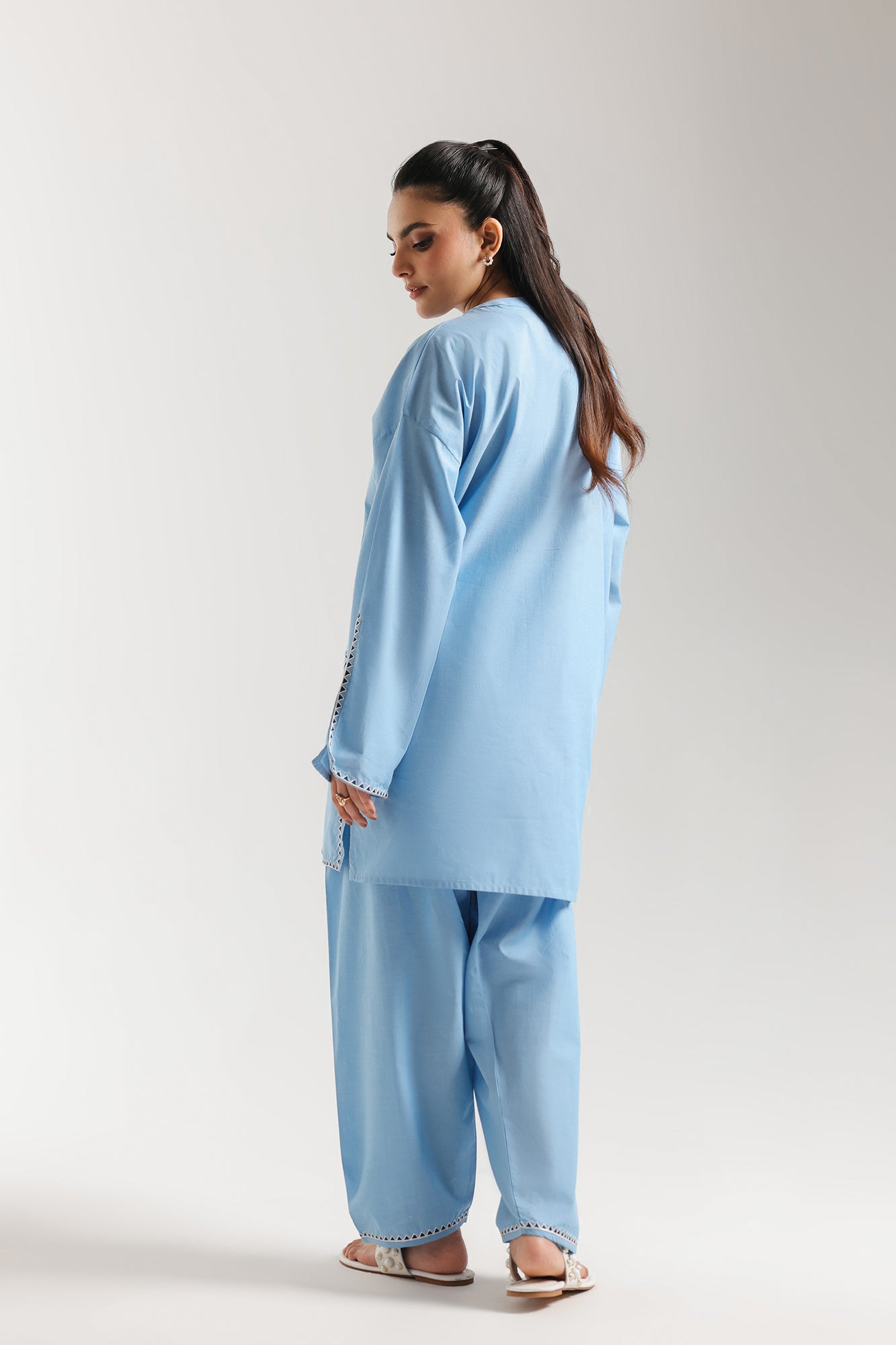 https://cdn.shopify.com/s/files/1/2290/7917/files/E7610-102-630_3.jpg?v=1772512742