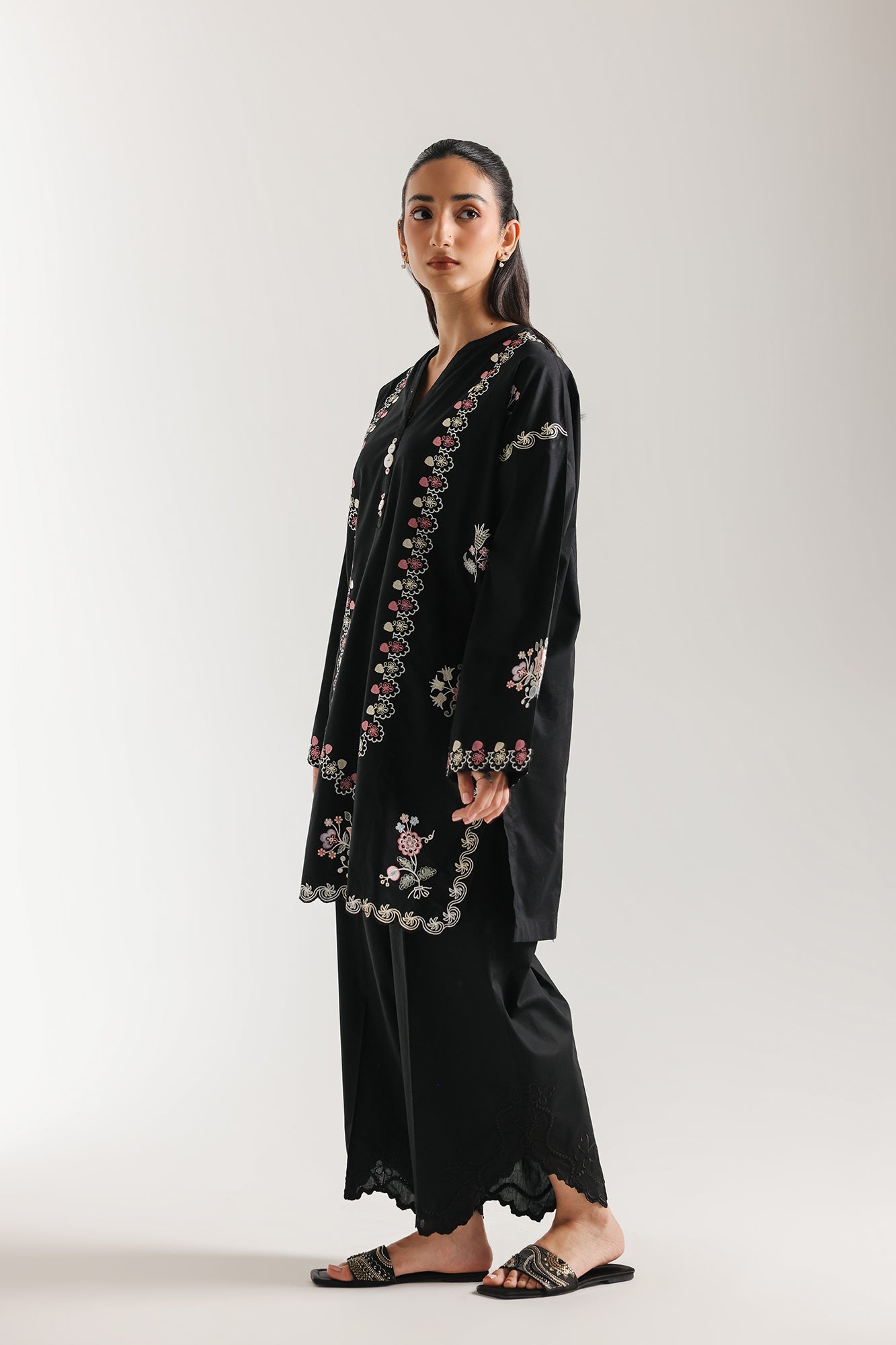 https://cdn.shopify.com/s/files/1/2290/7917/files/E7622-102-901_2.jpg?v=1774344176