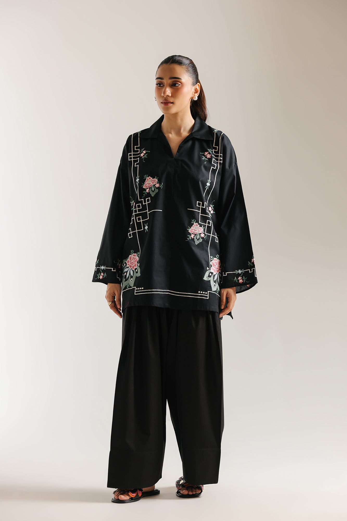 https://cdn.shopify.com/s/files/1/2290/7917/files/E7624-102-902_1.jpg?v=1774342880