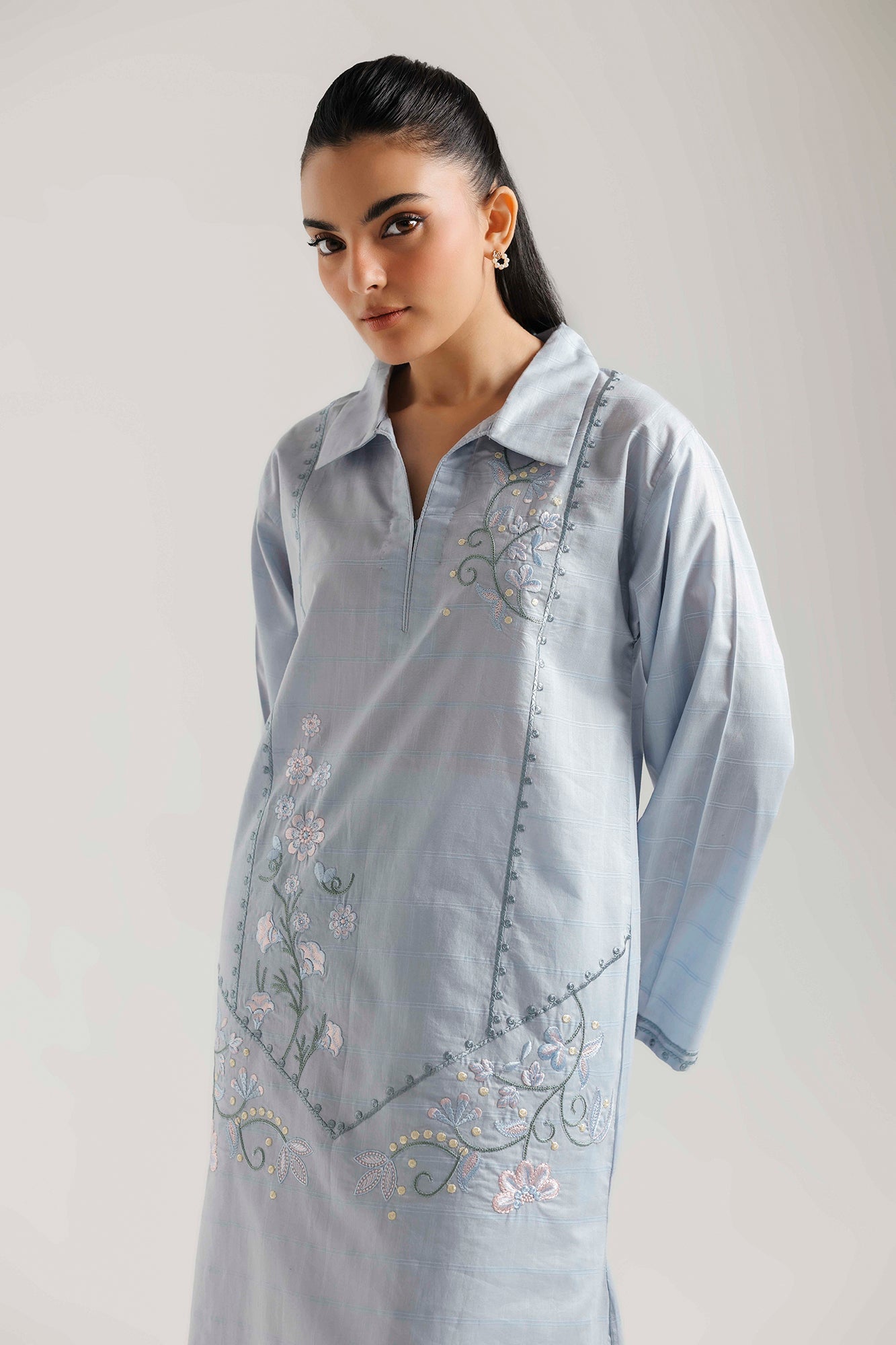 https://cdn.shopify.com/s/files/1/2290/7917/files/E7634-102-635_4.jpg?v=1780309093