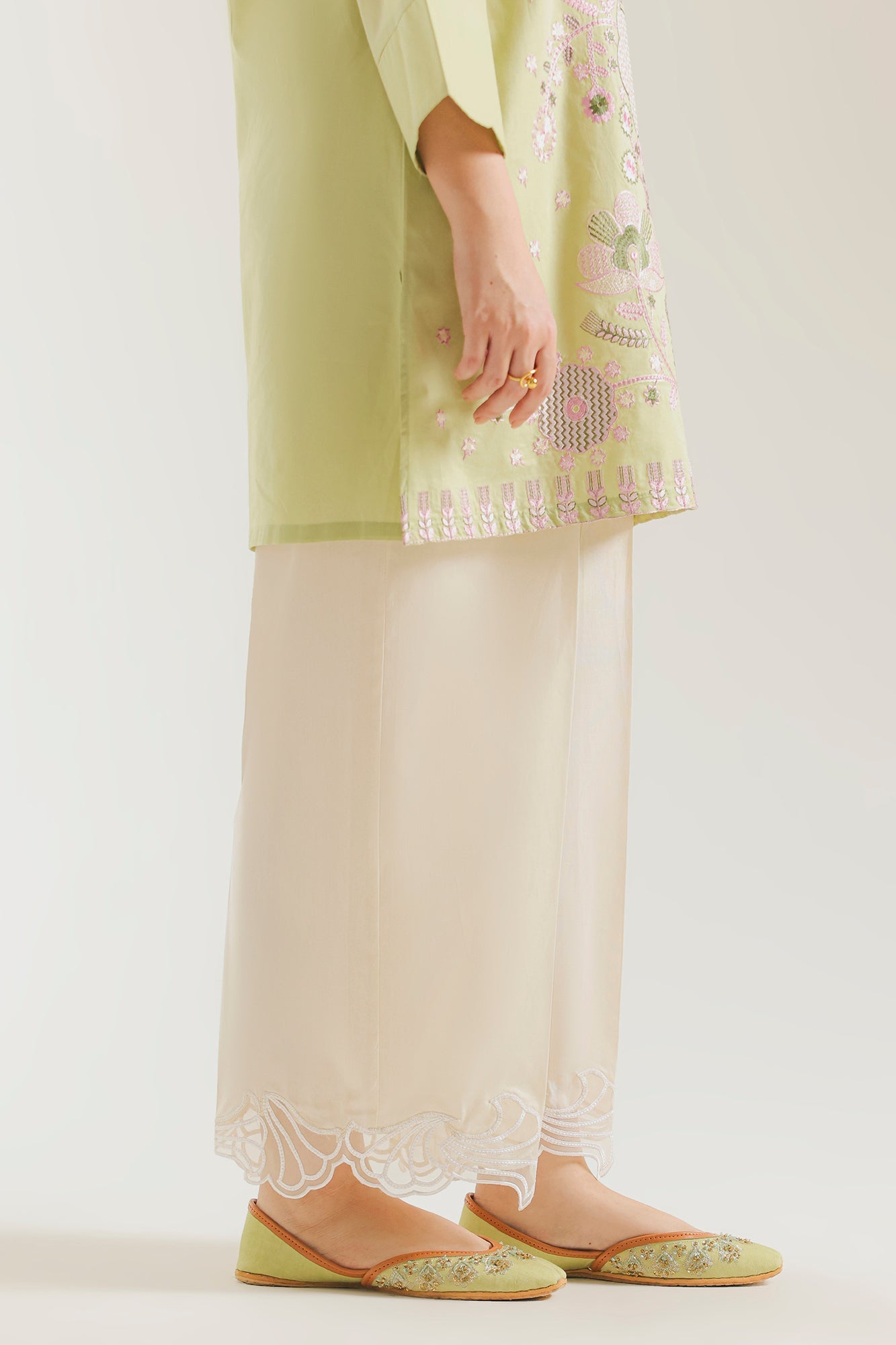 Trouser (E7657/102/004)
