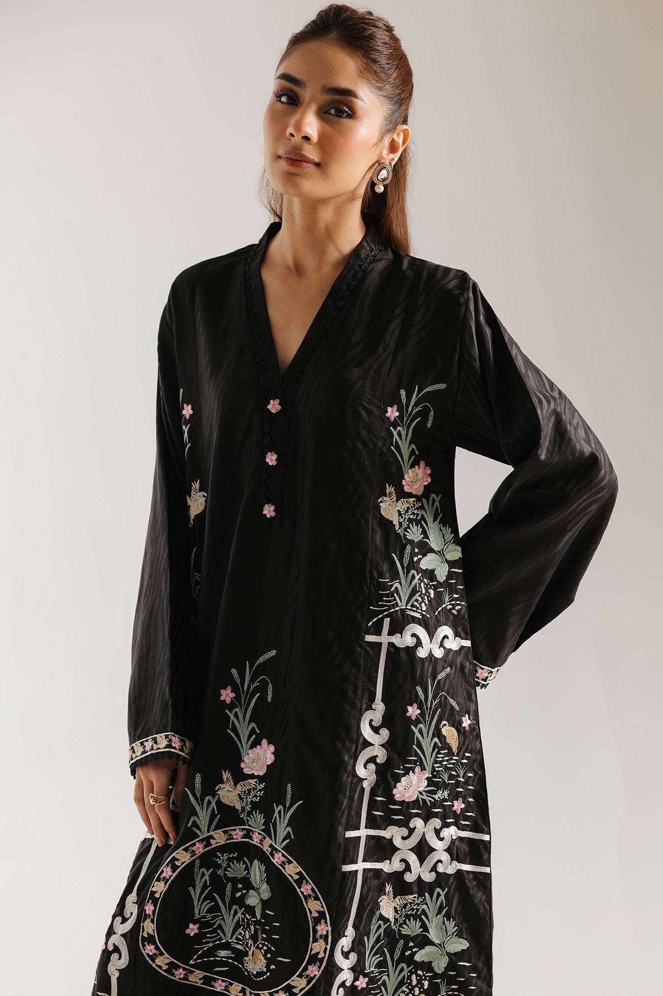Embroidered Kaftan (E7702/102/902)