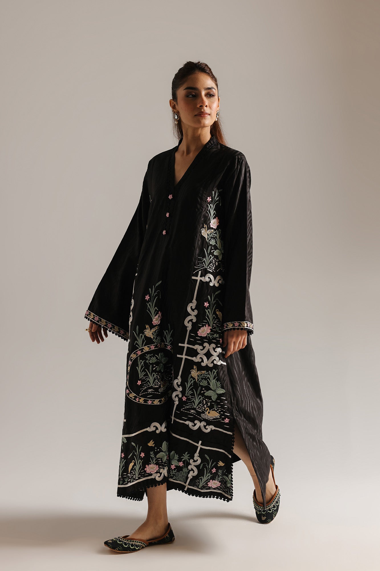 Embroidered Kaftan (E7702/102/902)