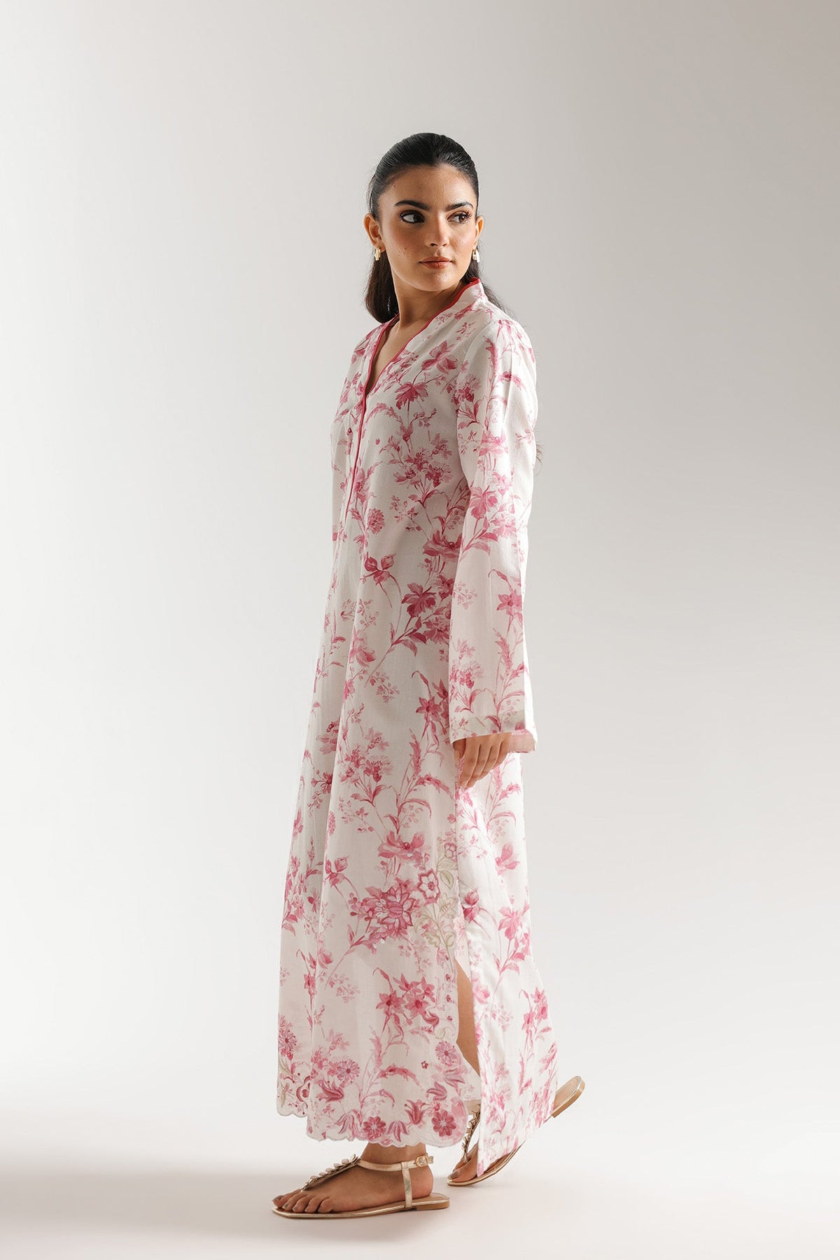 EMBROIDERED DRESS (E7711/102/316)
