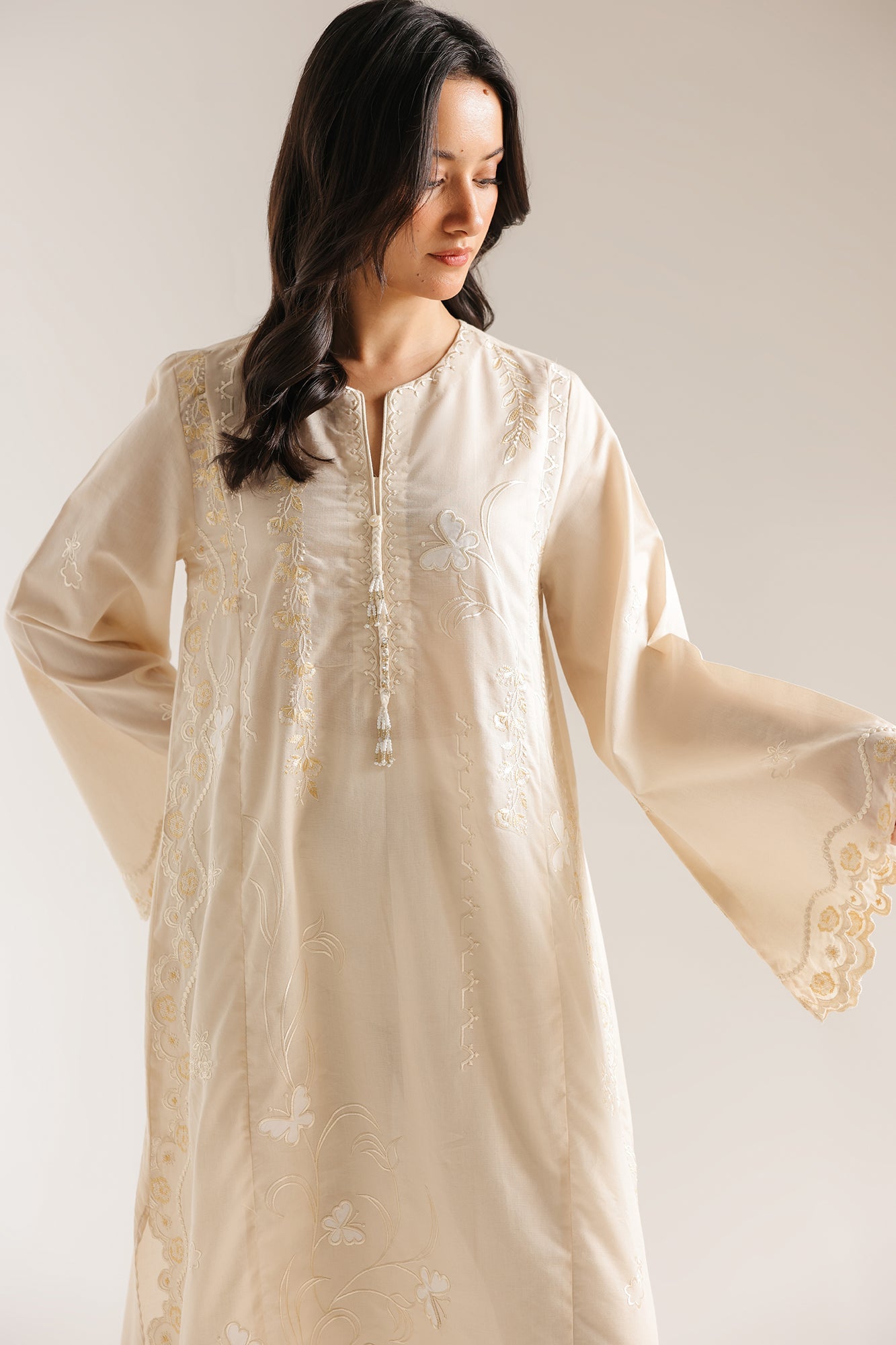 Embroidered Kaftan (E7724/102/006)