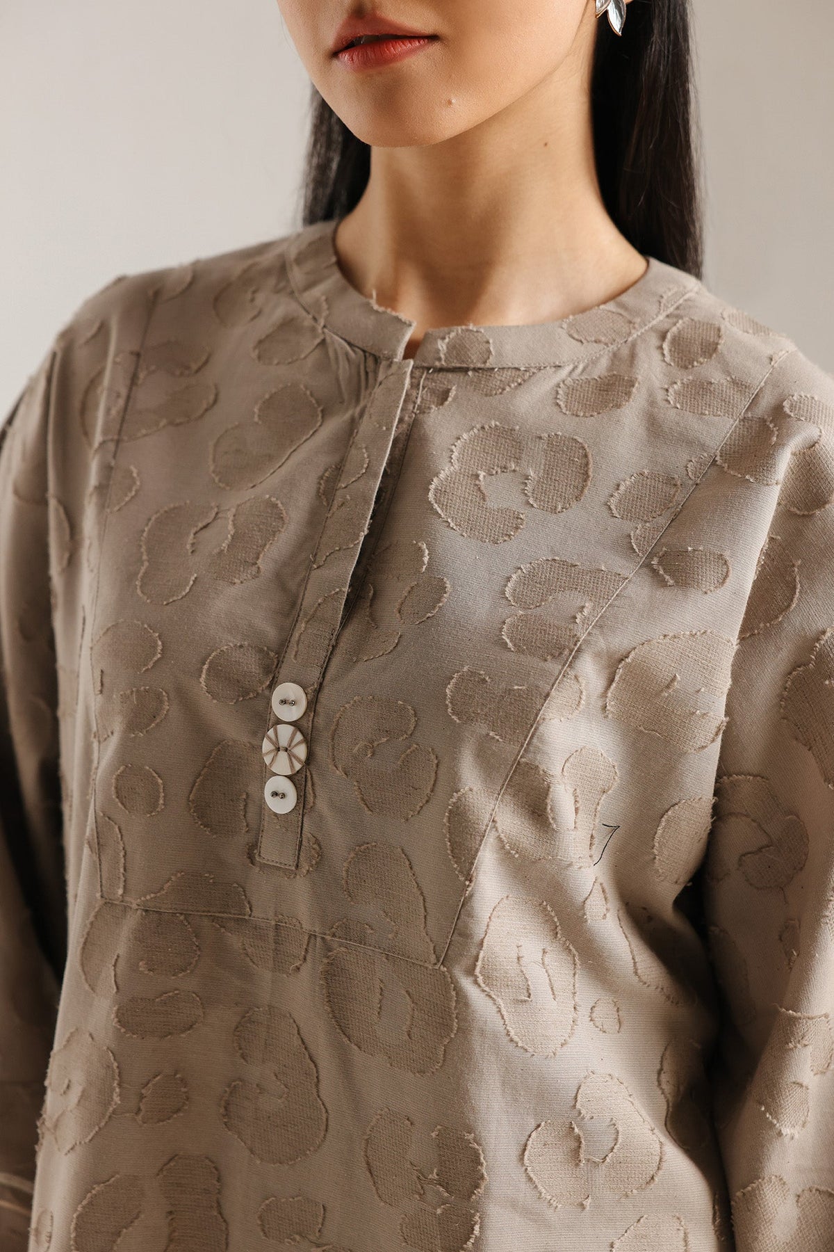SOLID SUIT (E7731/102/909)