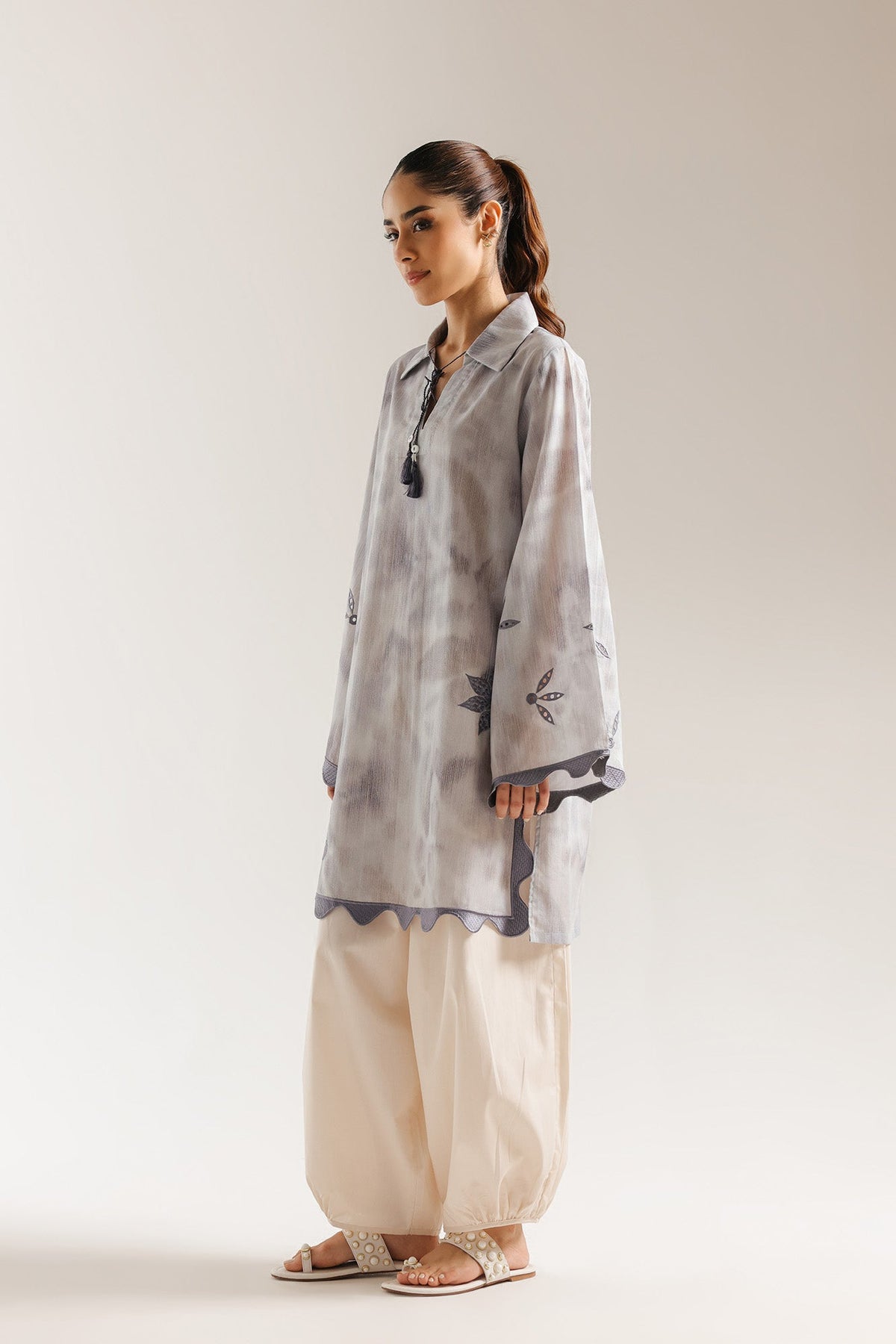 EMBROIDERED SHIRT (E7735/102/515)