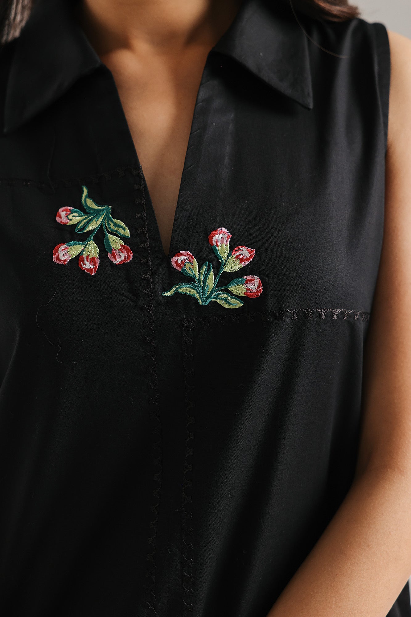 Embroidered Suit (E7740/102/902)