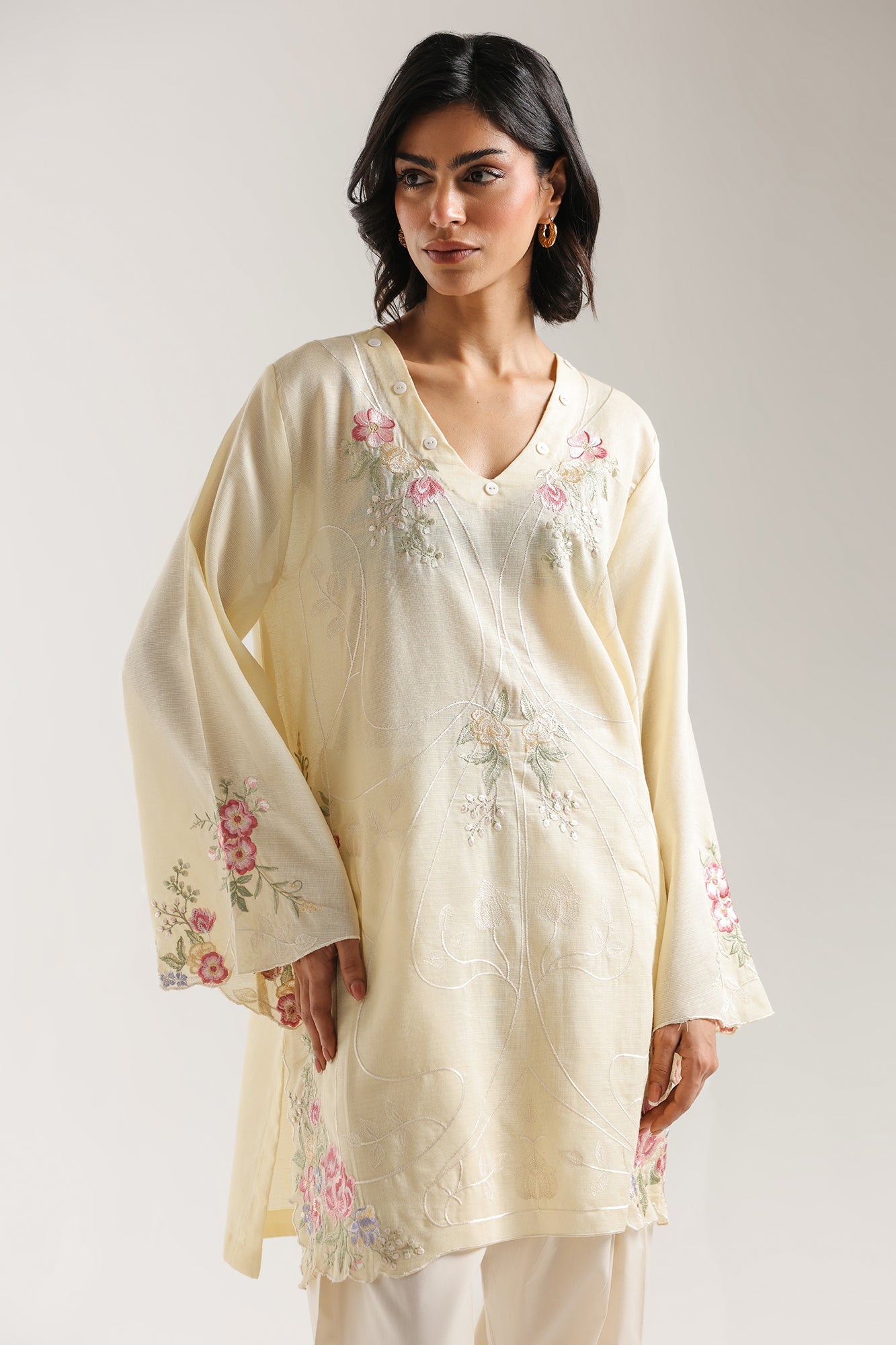 https://cdn.shopify.com/s/files/1/2290/7917/files/E7747-102-115_4.jpg?v=1772512751