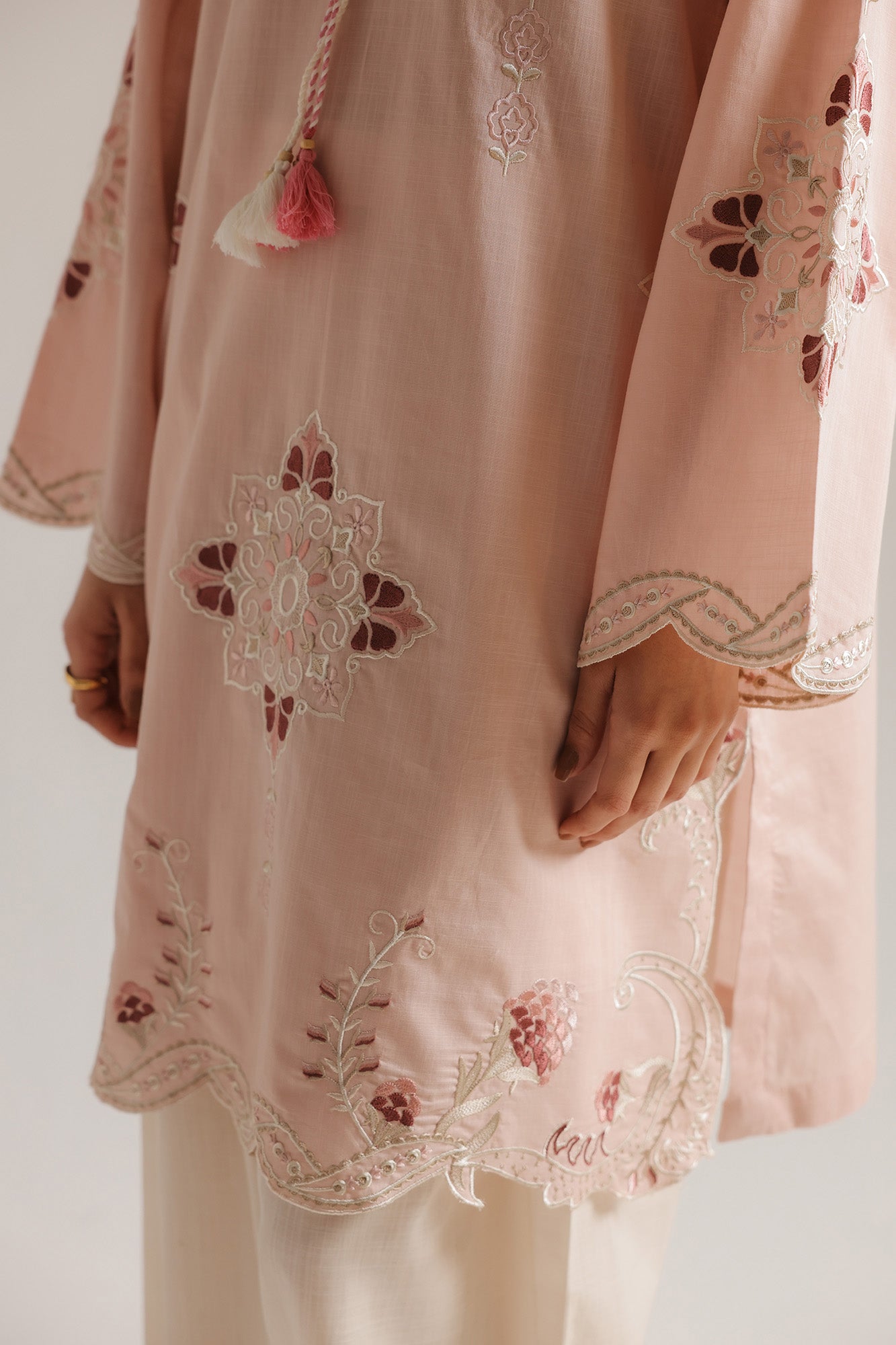 https://cdn.shopify.com/s/files/1/2290/7917/files/E7787-102-316_5.jpg?v=1775644177