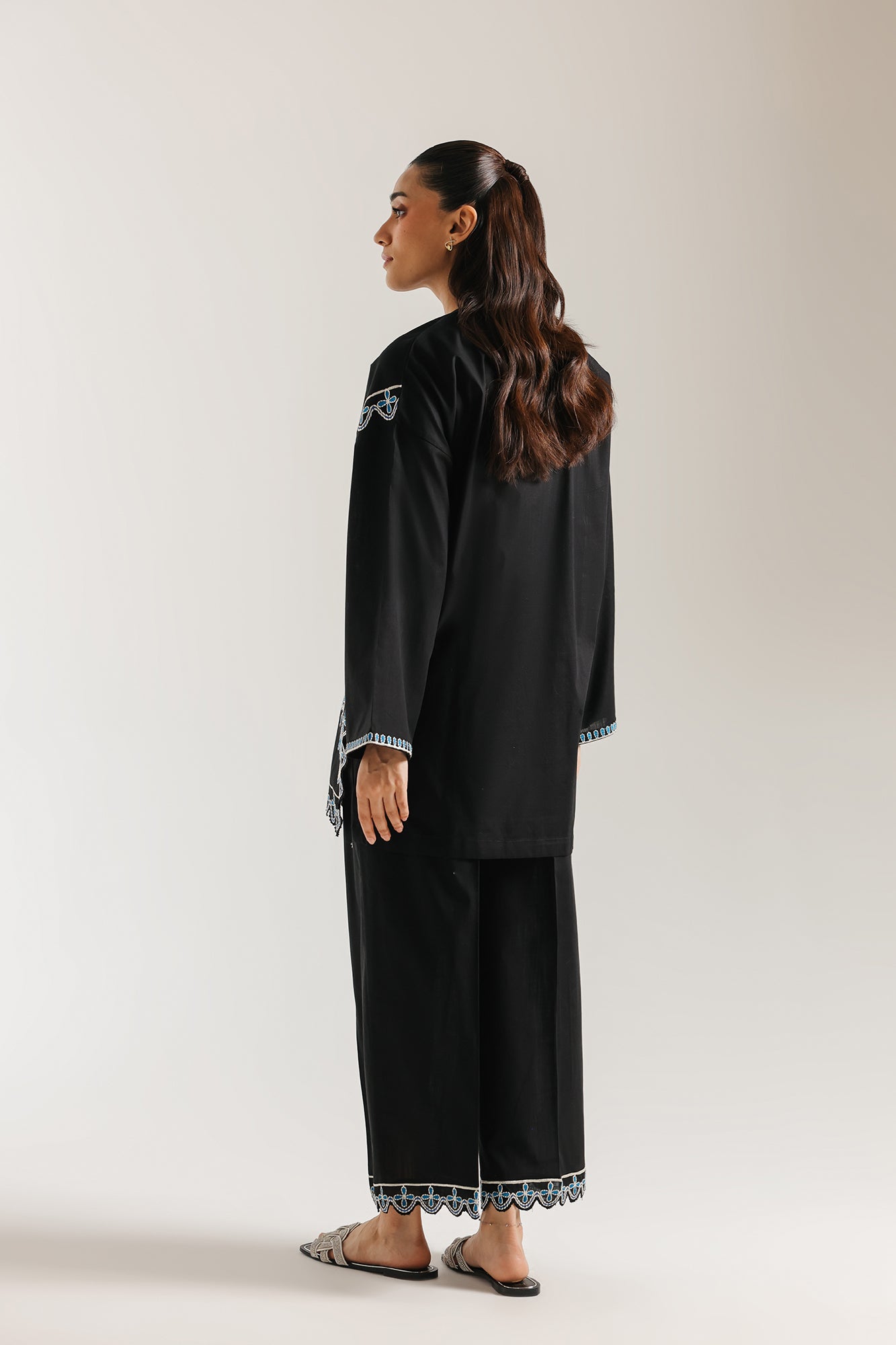 Embroidered Suit (E7792/102/902)