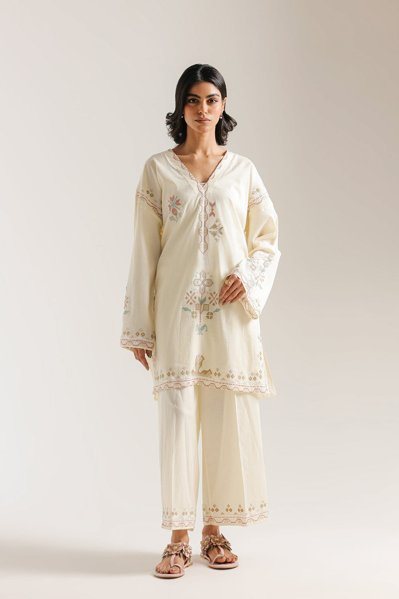 Embroidered Suit (E7797/102/115)