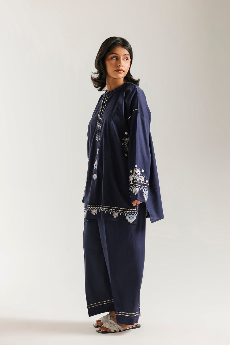 Embroidered Suit (E7798/102/623)