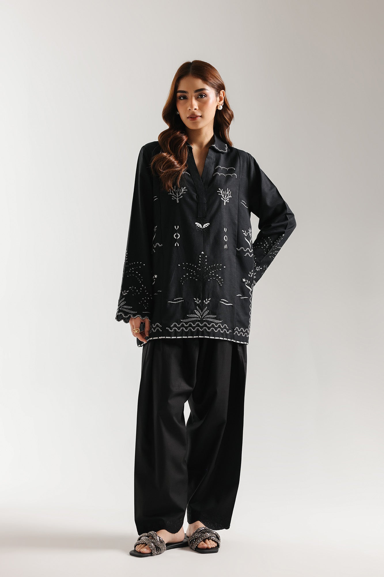 https://cdn.shopify.com/s/files/1/2290/7917/files/E7907-102-902_1.jpg?v=1767940522