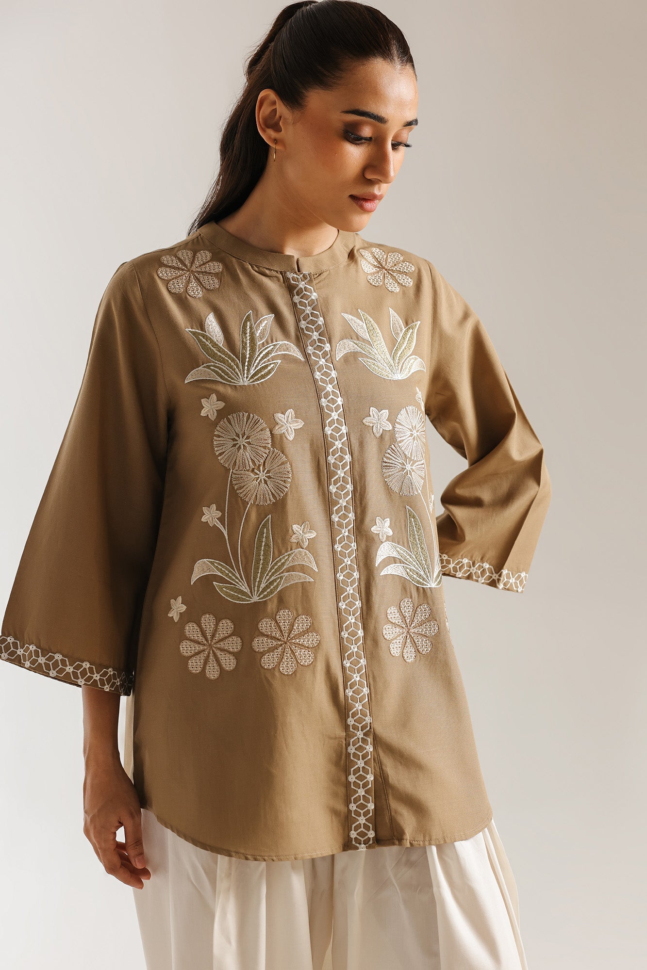 https://cdn.shopify.com/s/files/1/2290/7917/files/E7908-102-802_4.jpg?v=1767940543