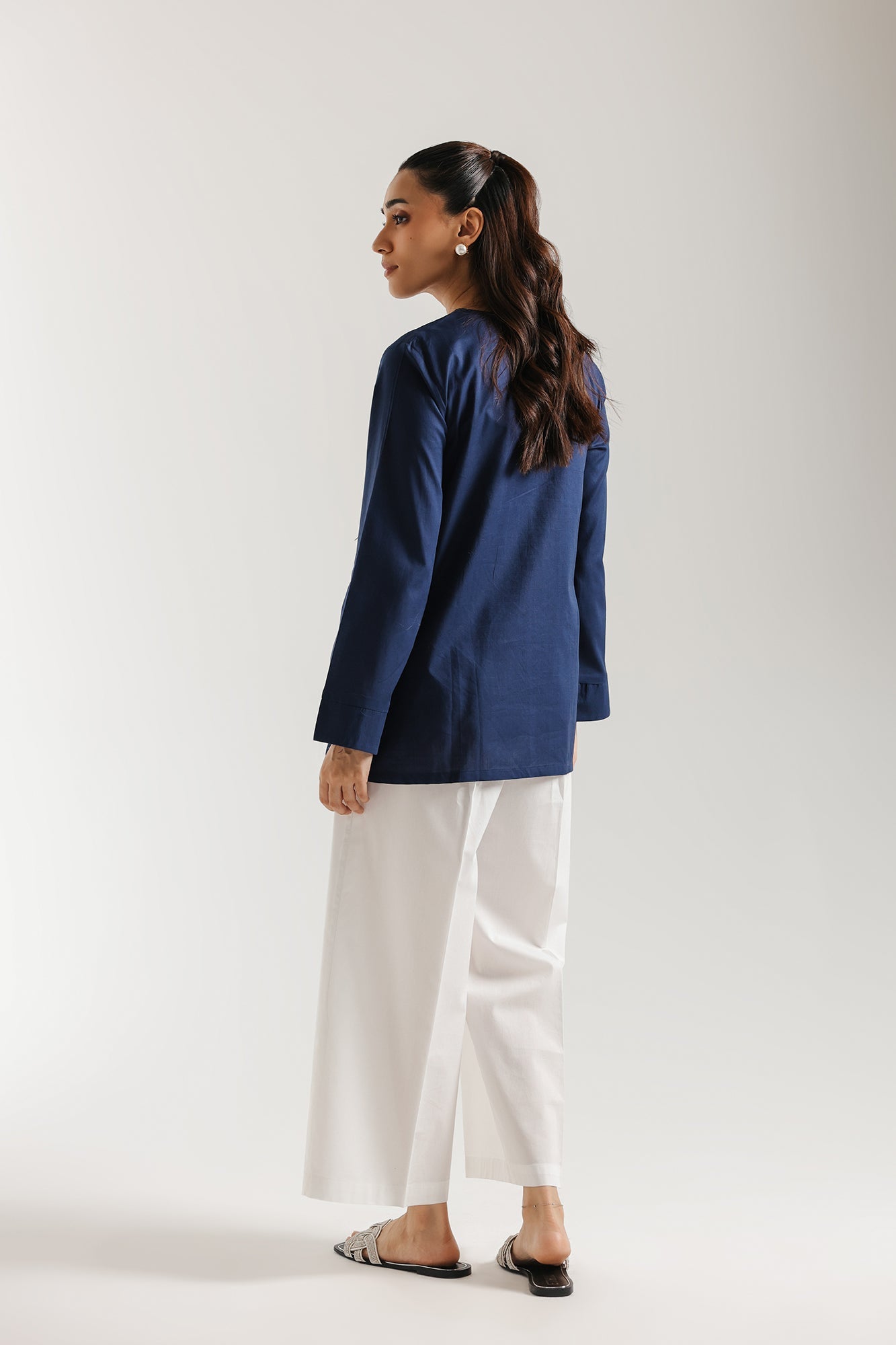 EMBROIDERED KURTI (E7929/102/624)
