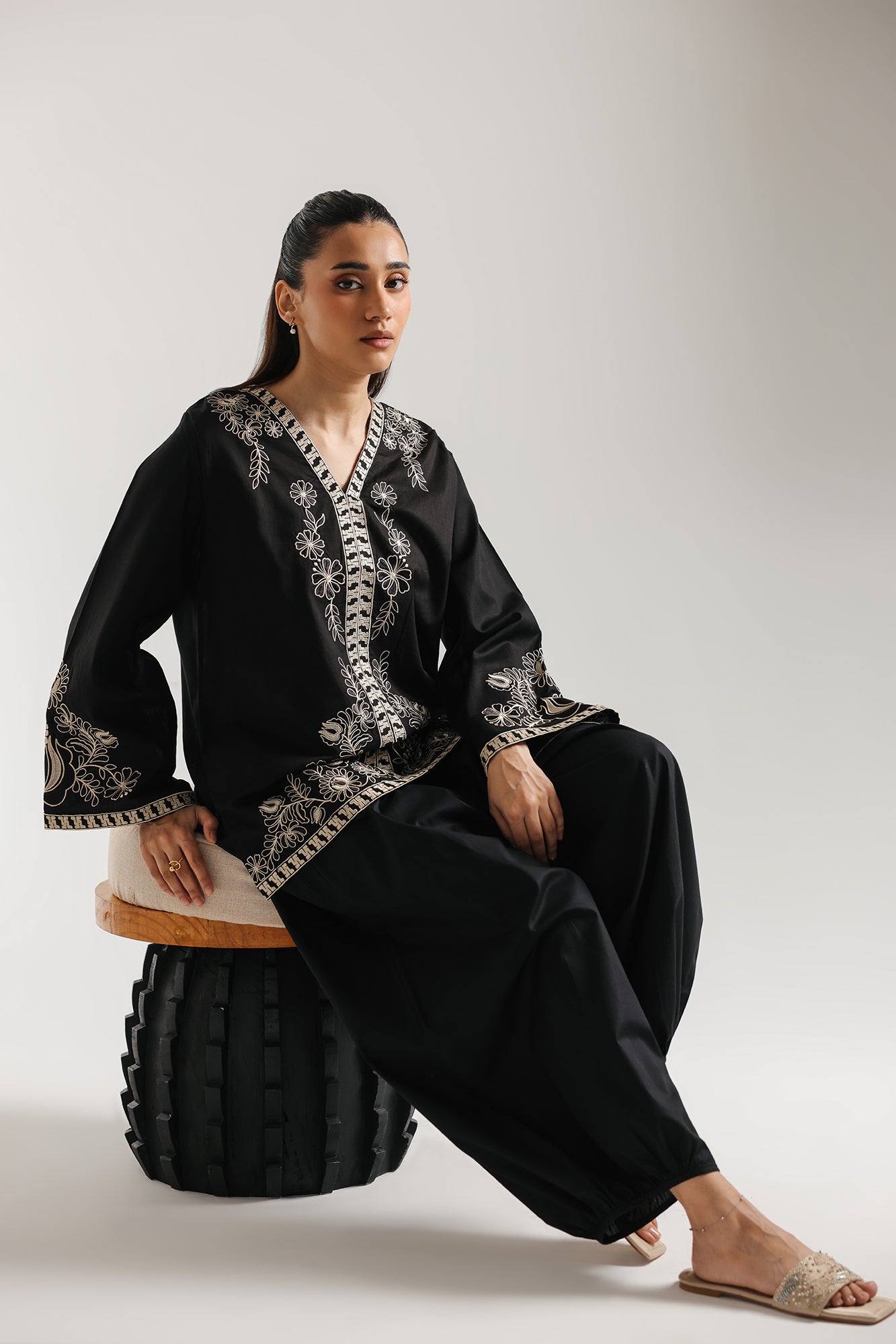 https://cdn.shopify.com/s/files/1/2290/7917/files/E7931-102-902_6.jpg?v=1773653919