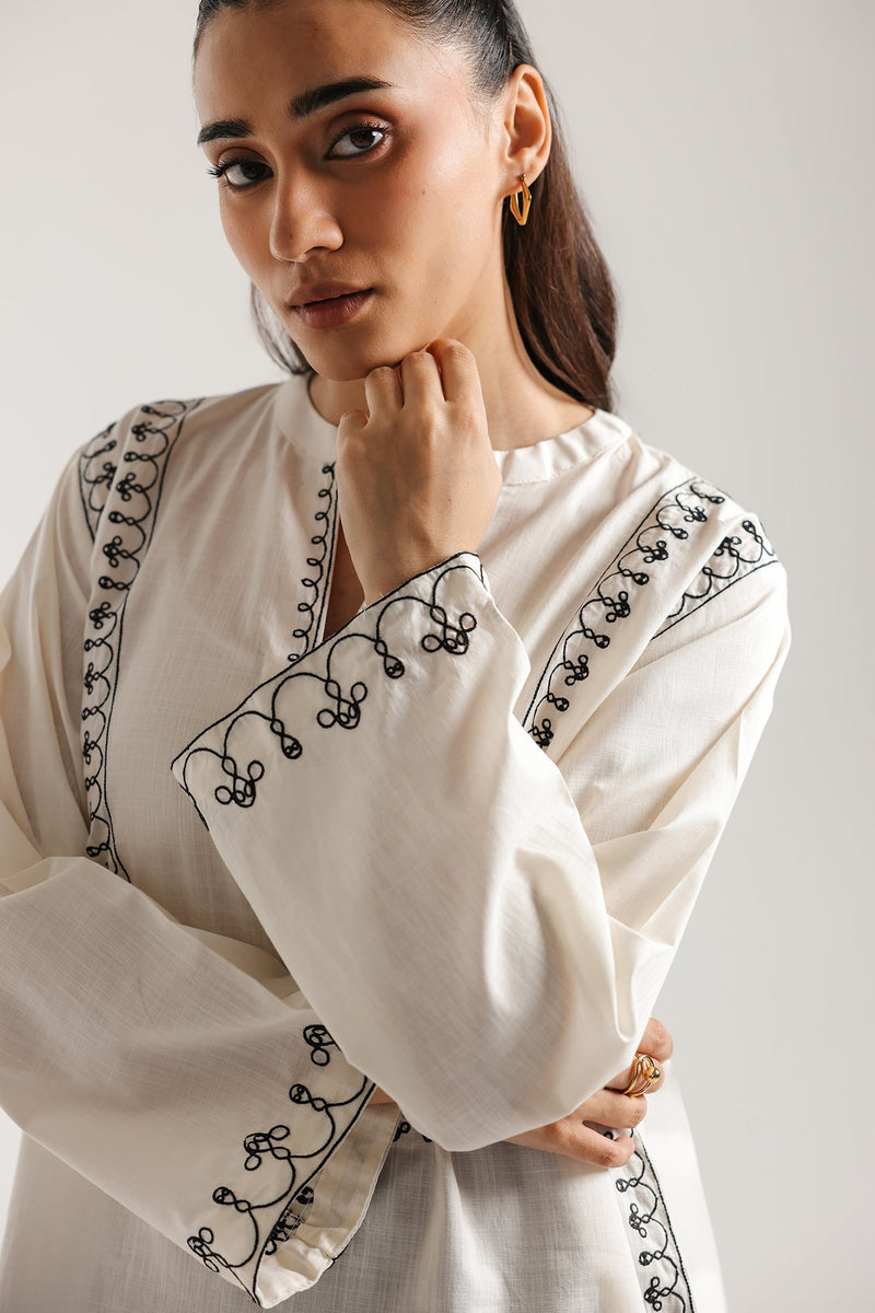 Embroidered Kurti (E7938/102/004)