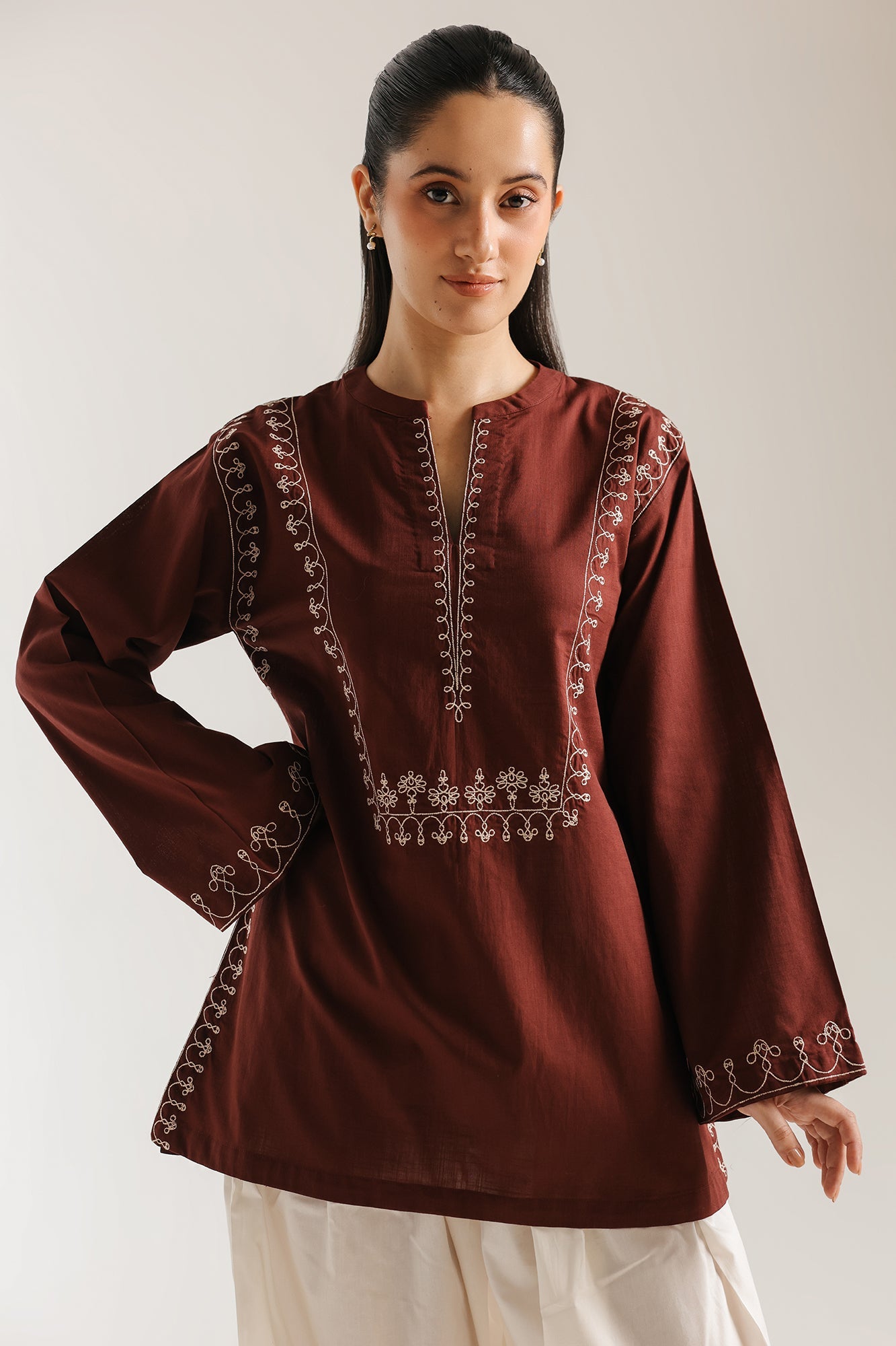 https://cdn.shopify.com/s/files/1/2290/7917/files/E7938-102-319_4.jpg?v=1773739028