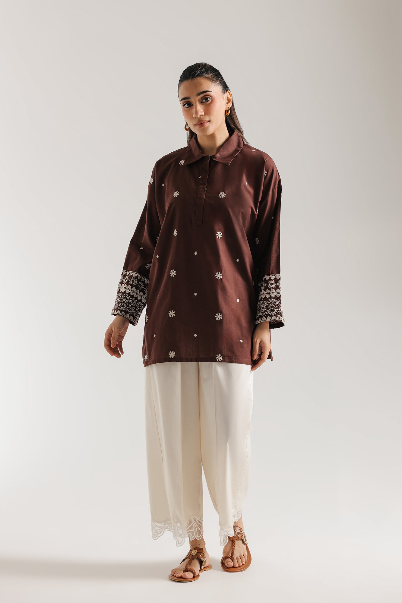 EMBROIDERED KURTI (E7939/102/318)