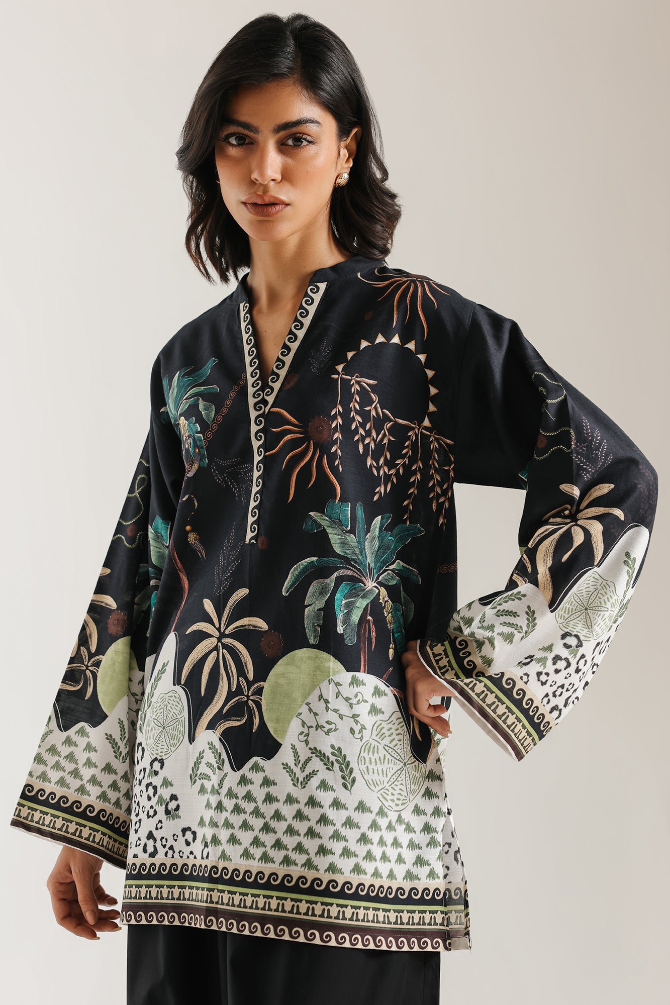 PRINTED KURTI (E7952/102/902)