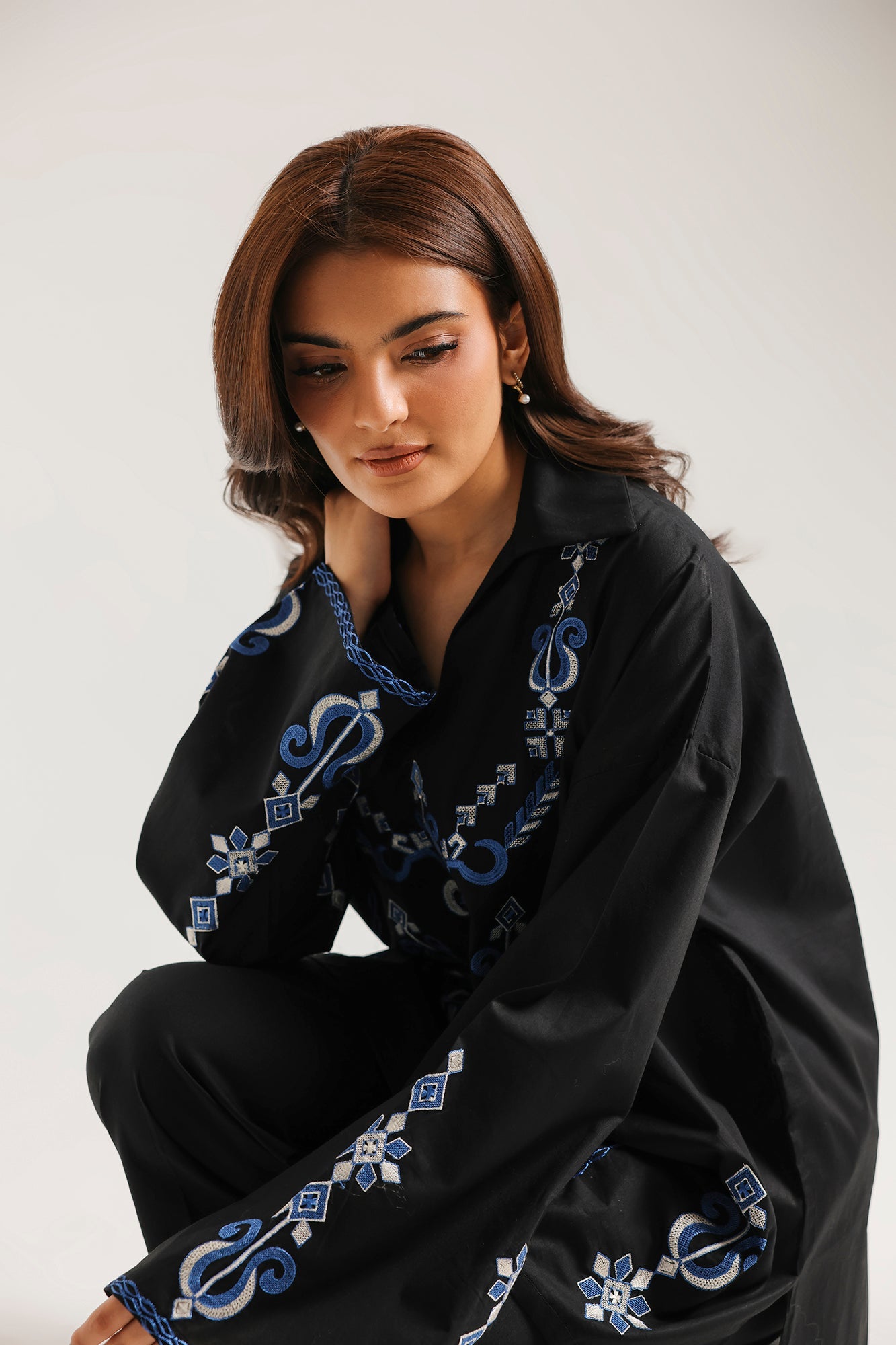 https://cdn.shopify.com/s/files/1/2290/7917/files/E7956-102-901_6.jpg?v=1781612407
