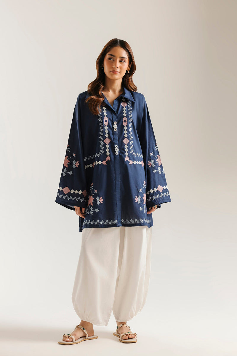 Embroidered Kurti (E7958/102/627)