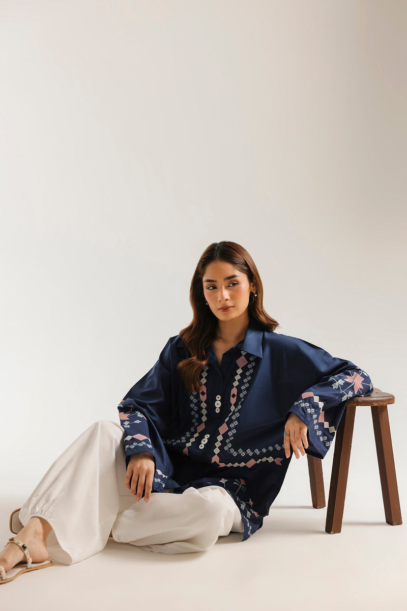Embroidered Kurti (E7958/102/627)